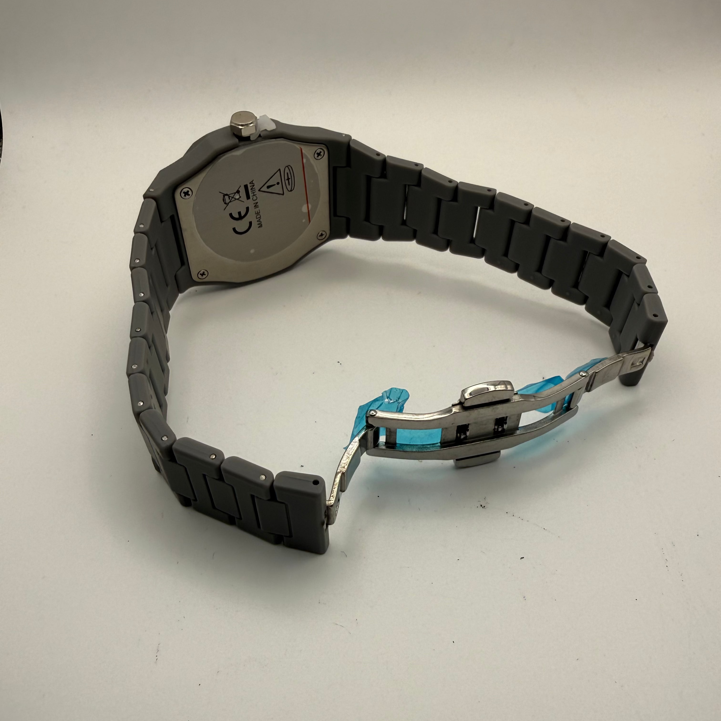 Minimalist Grey Arabic Dial Watch – Full Grey Bracelet – New in Box- £24.99