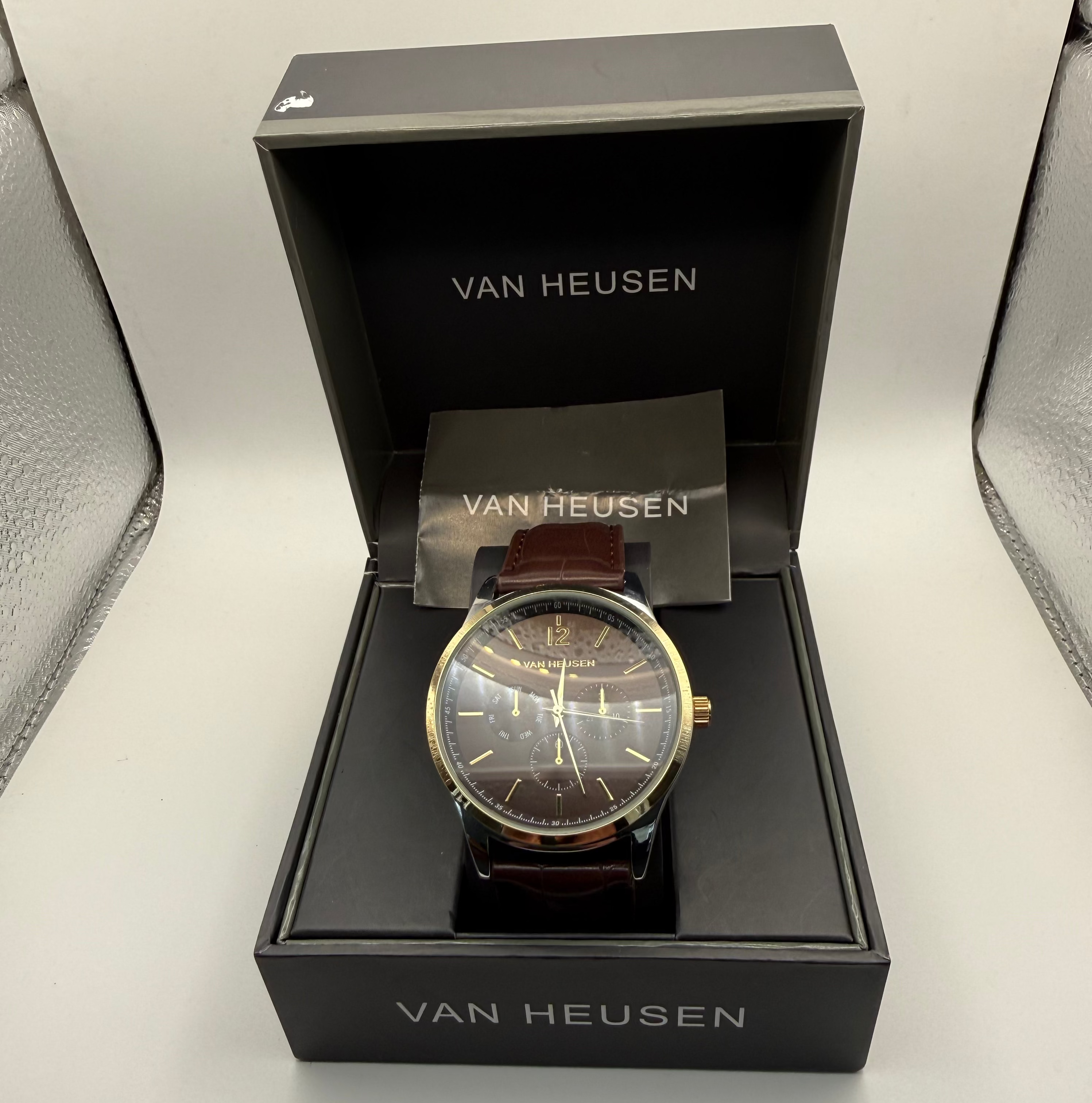 Van Heusen Classic Multi-Dial Gentleman’s Watch – Brown Leather – New in Box- £24.95