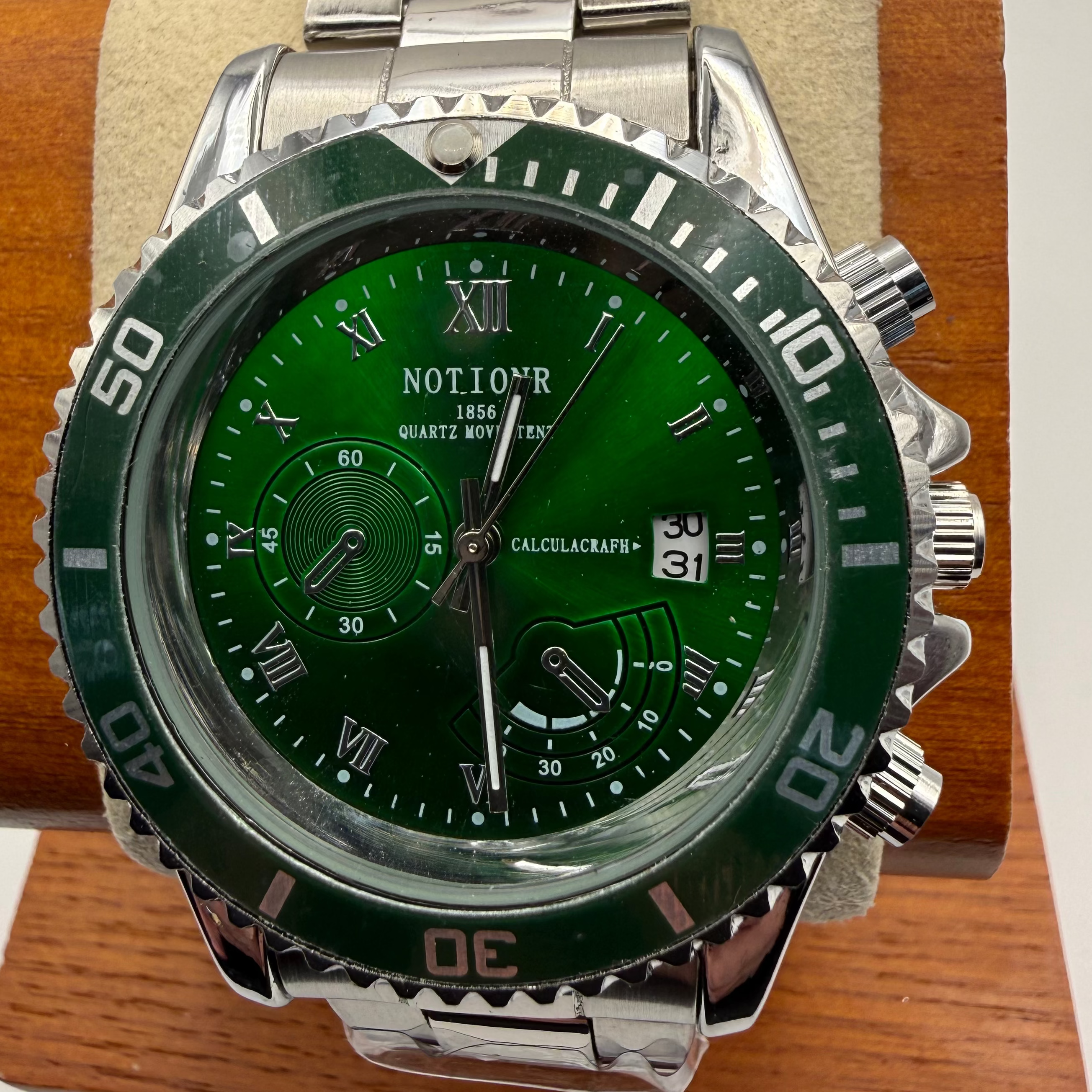 Notionr Green Dial Quartz Bracelet Watch New Unworn Boxed- £19.99