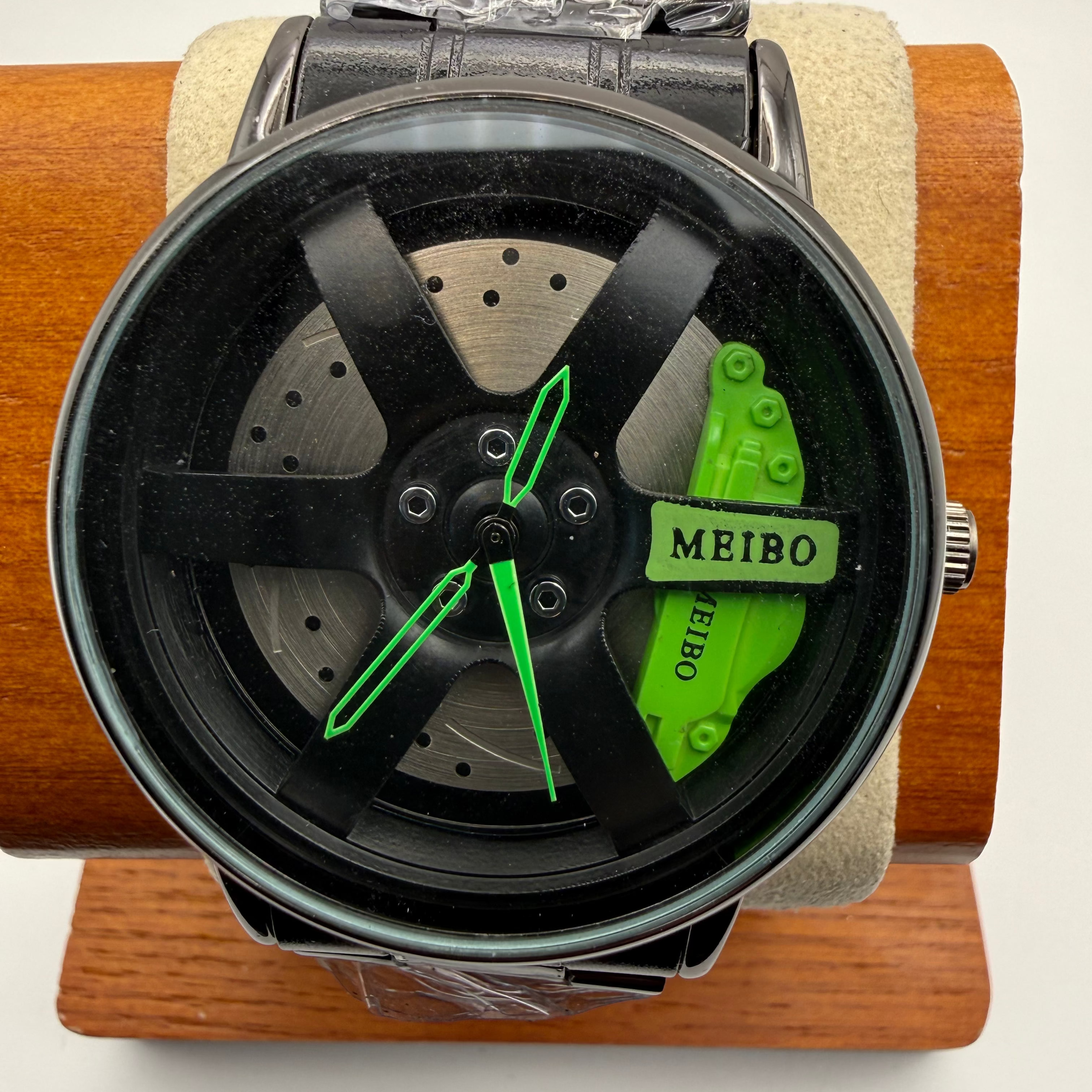 MEIBO Alloy Wheel Design Watch Black & Green – New In Box Statement Timepiece- £24.99
