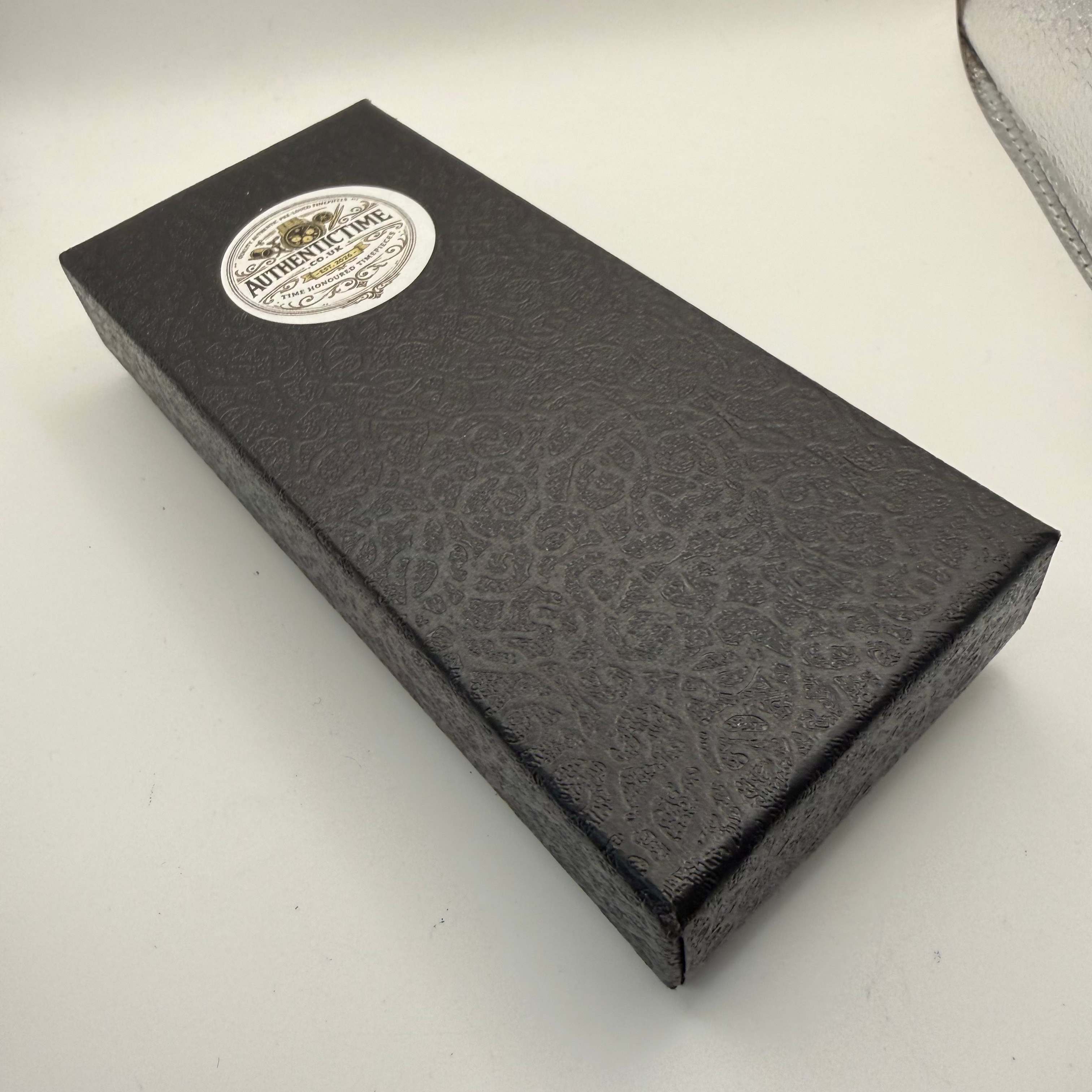 MEIBO Alloy Wheel Design Black Bracelet Watch – New in Box- £24.99