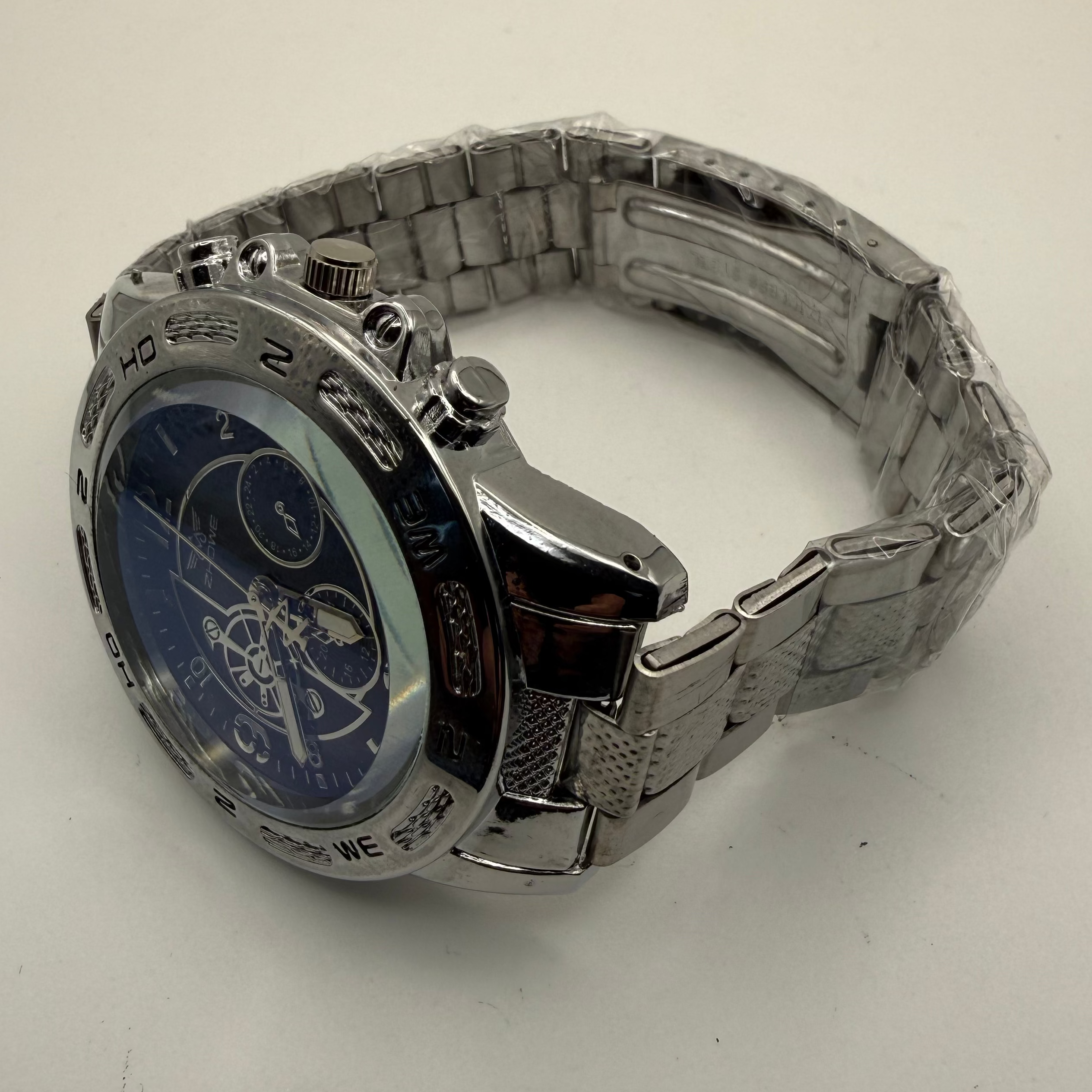 ZHOWE Men’s Silver Tone Bracelet Watch Blue Dial New In Box- £14.99