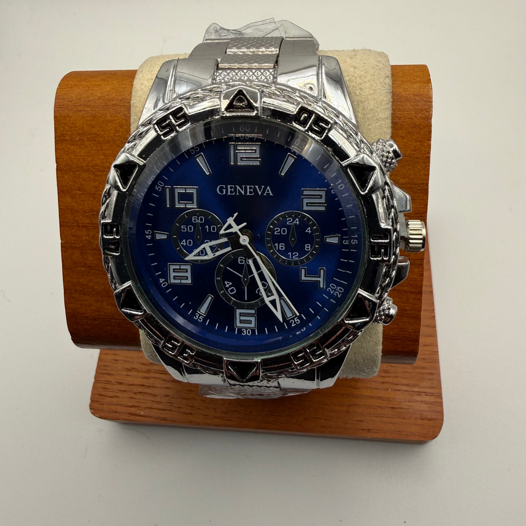 Geneva Blue Dial Silver Tone Bracelet Watch – New In Box- £14.99