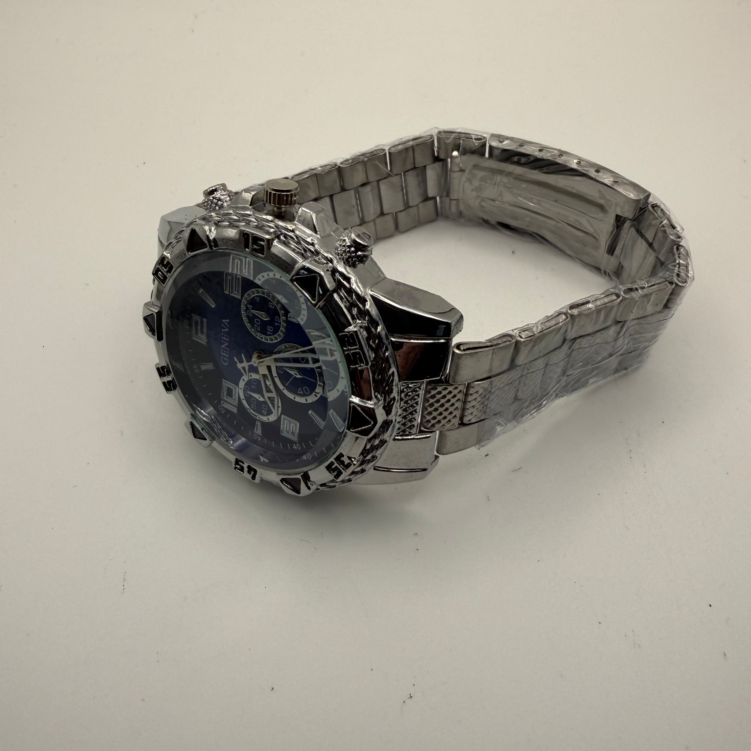 Geneva Blue Dial Silver Tone Bracelet Watch – New In Box- £14.99