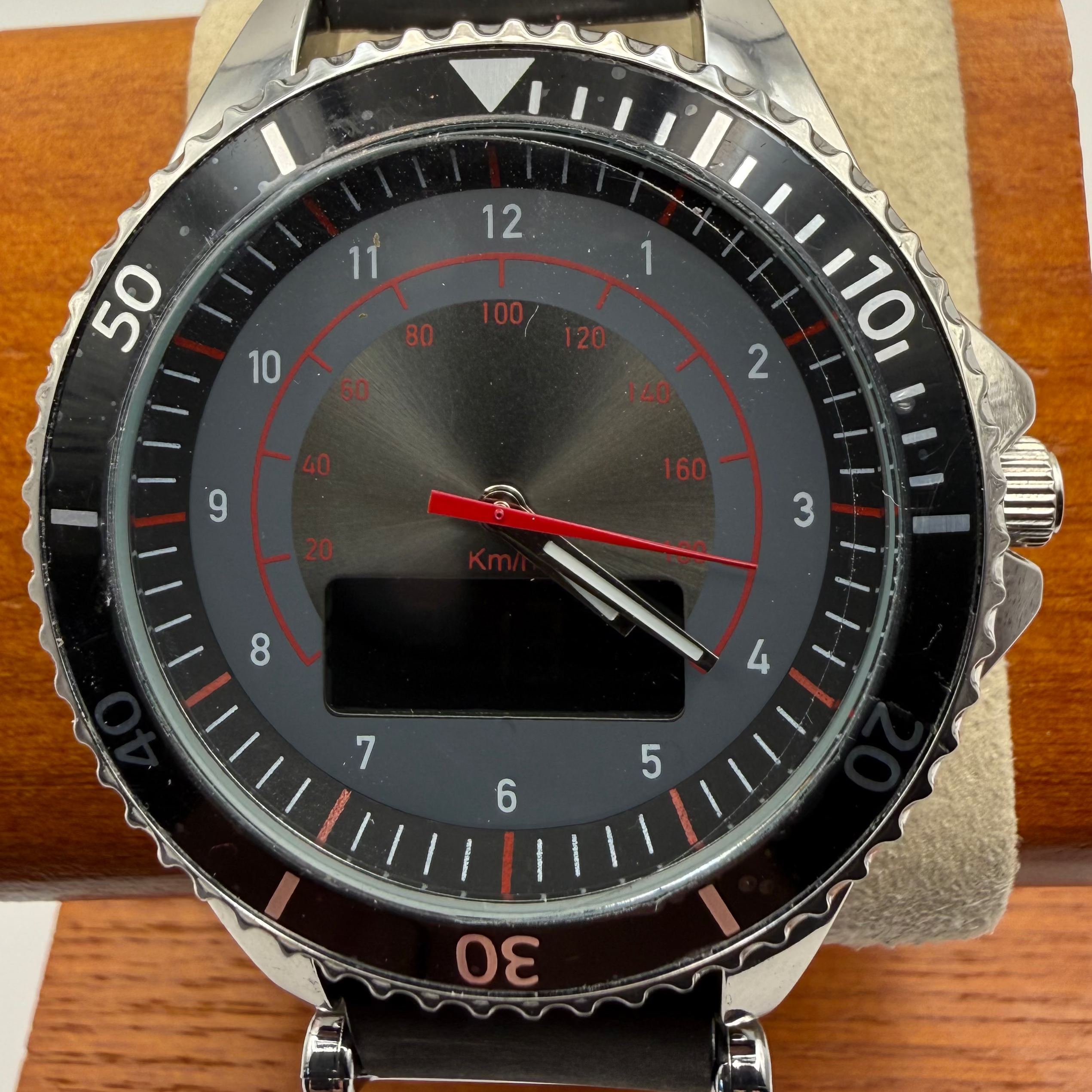 AVON Dual Display Speedometer Style Watch – Black Dial – Boxed- £24.95