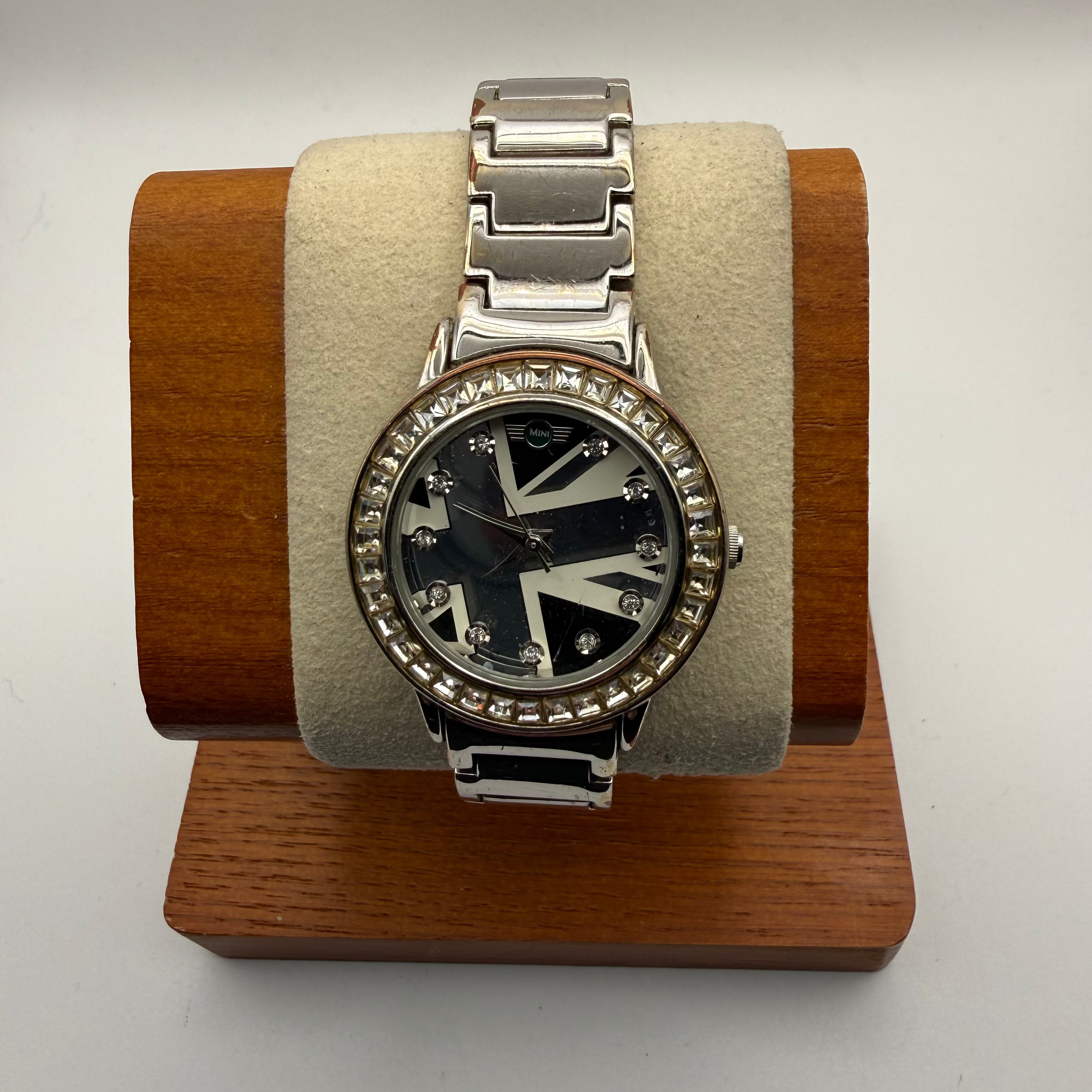 MINI Ladies Union Jack Dial Watch – Crystal Bezel – Stainless Steel Bracelet – Boxed- £29.99