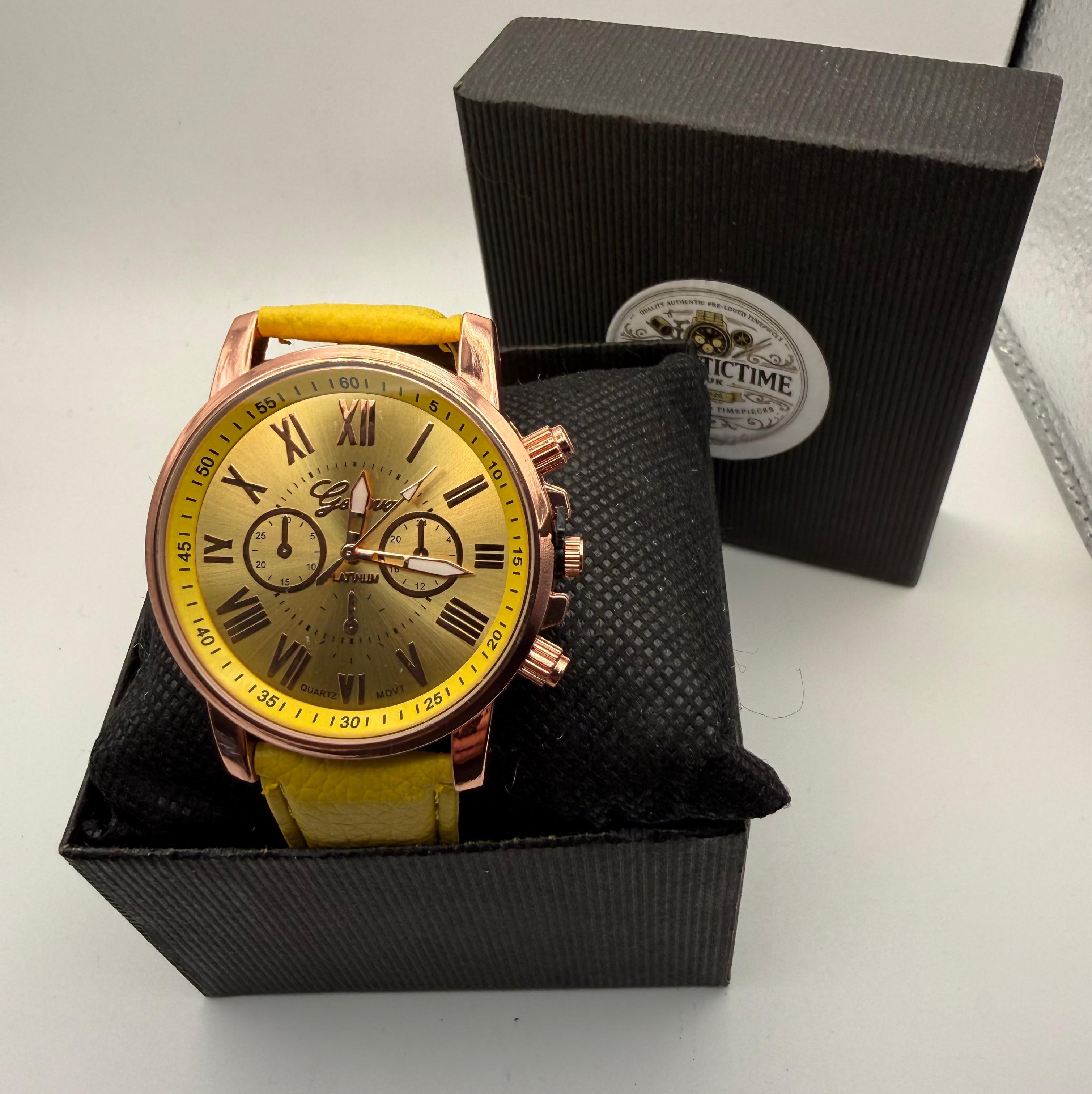 Geneva Platinum Gold Dial Rose Gold Tone Watch – New in Box – Yellow Stra- £10.00