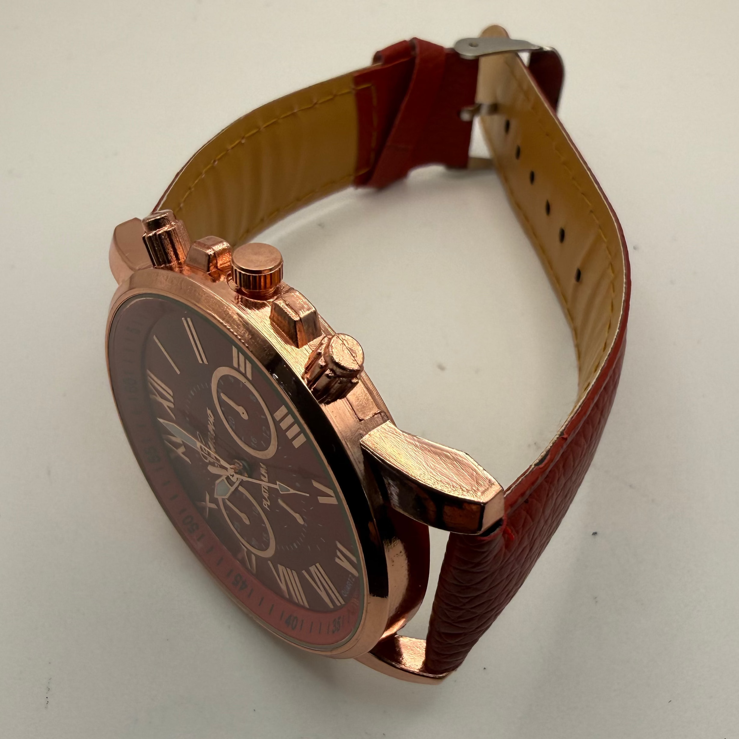 Geneva Platinum Red Dial Watch – New in Box – Rose Gold Tone Case- £10.00