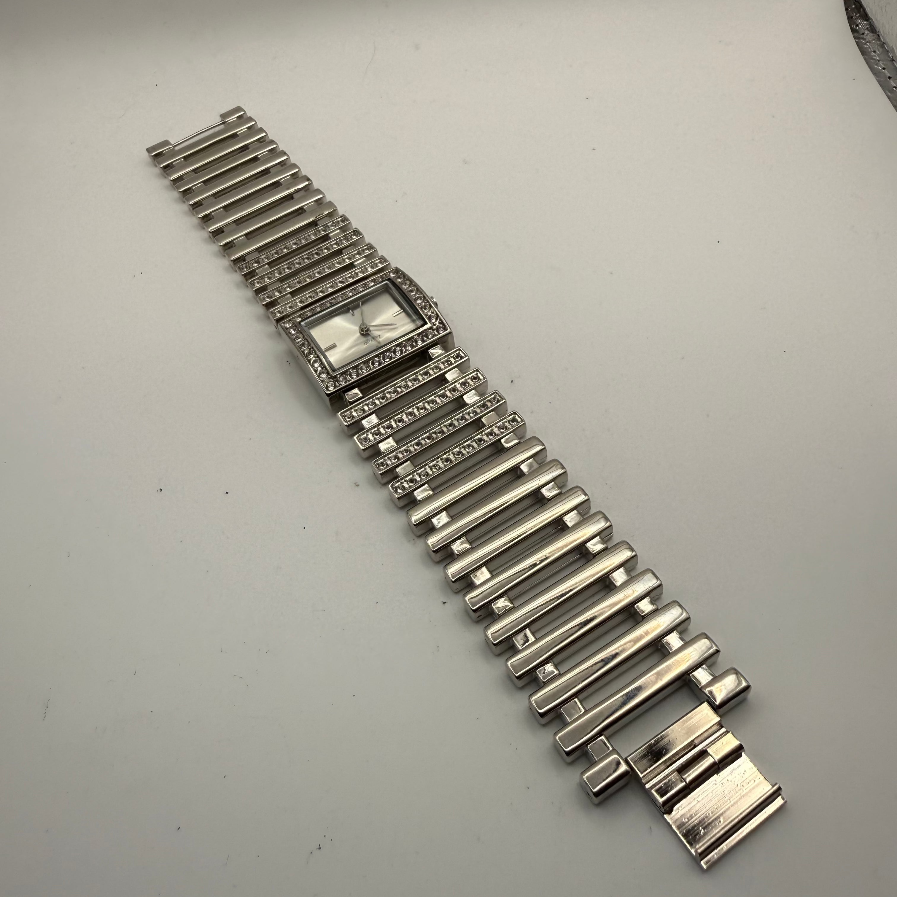 Sargent Fashion ladies watch with a striking silver-tone rectangular case- £7.00