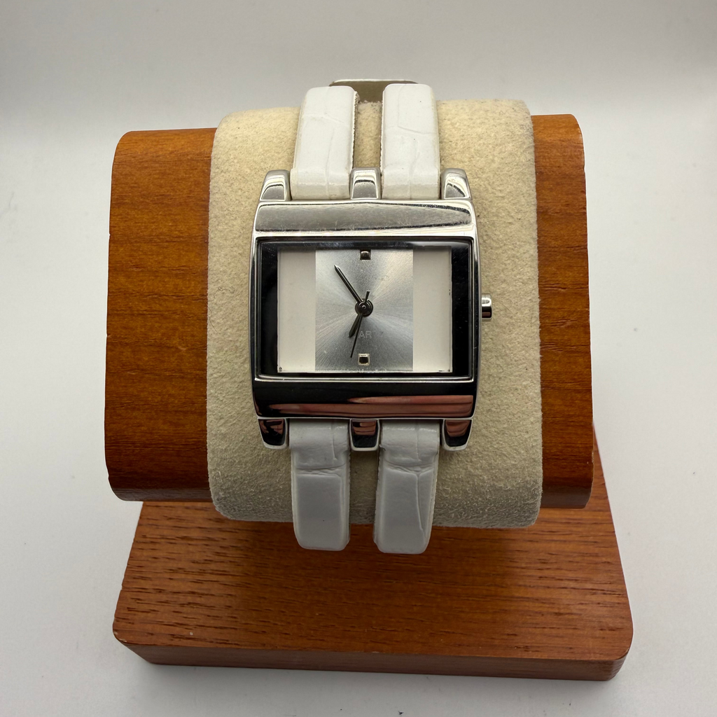 Sargent Ladies Fashion Watch – White Strap – New Battery- £7.00