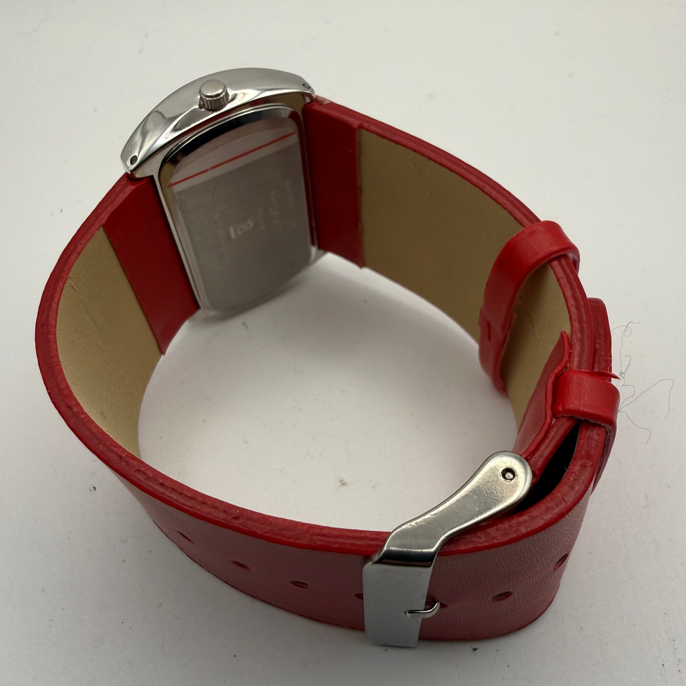 Sargent Ladies Fashion Watch – New (Wide Strap, Silver Dial)- £7.00