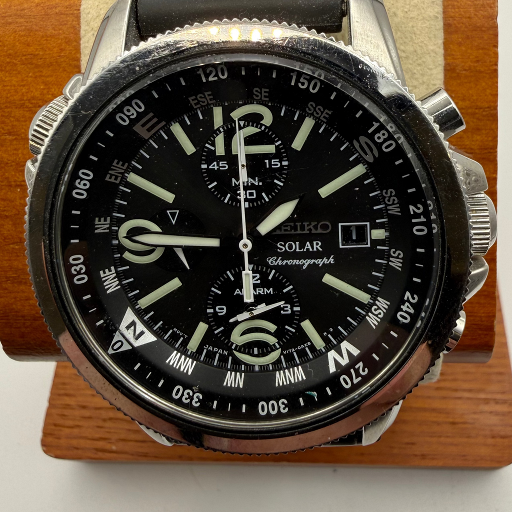 Seiko Solar Chronograph Alarm Compass V172 – Black Dial – Boxed- £229.99