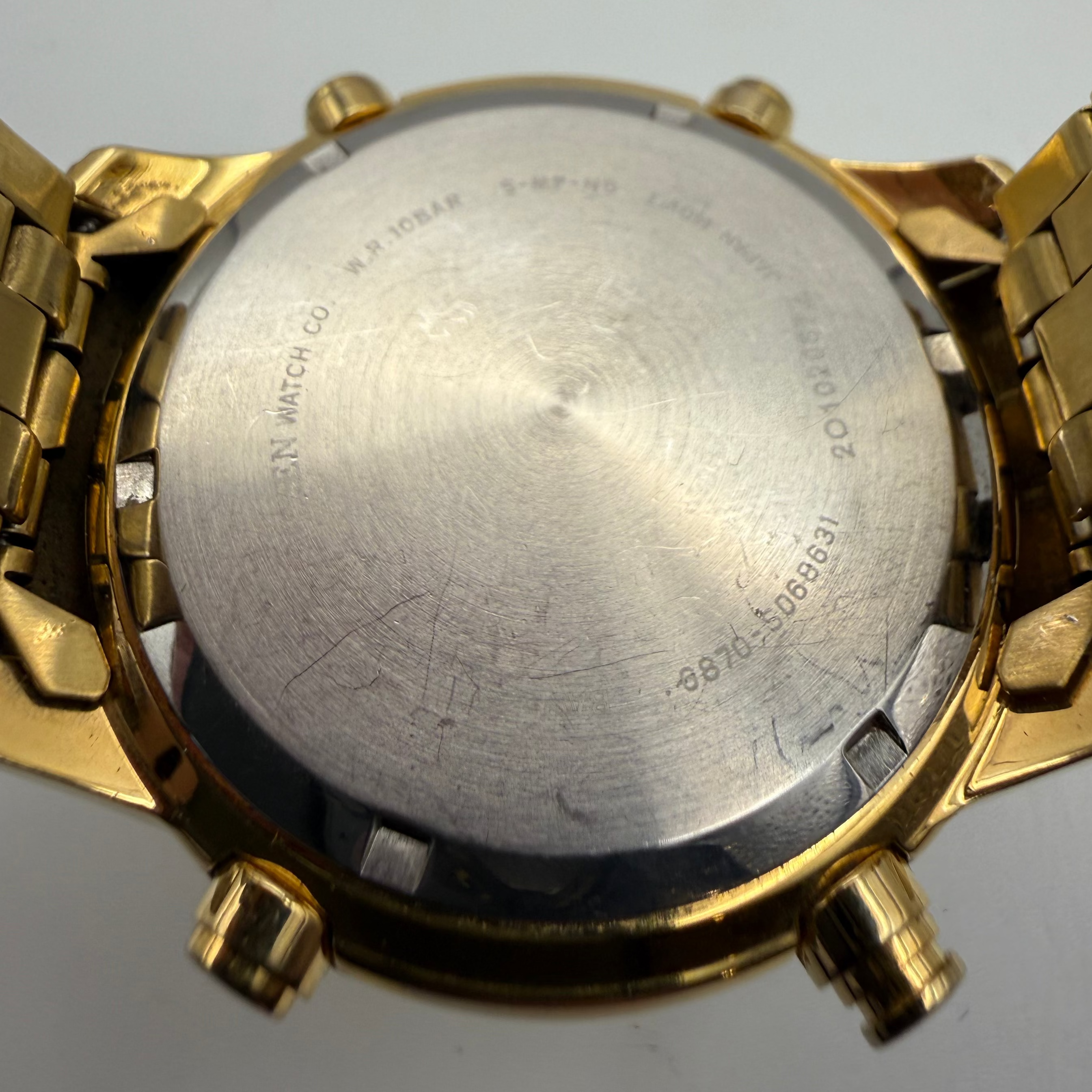 Citizen 6850-SD8B37 Alarm Chronograph WR100 Gold Tone Watch- £129.99