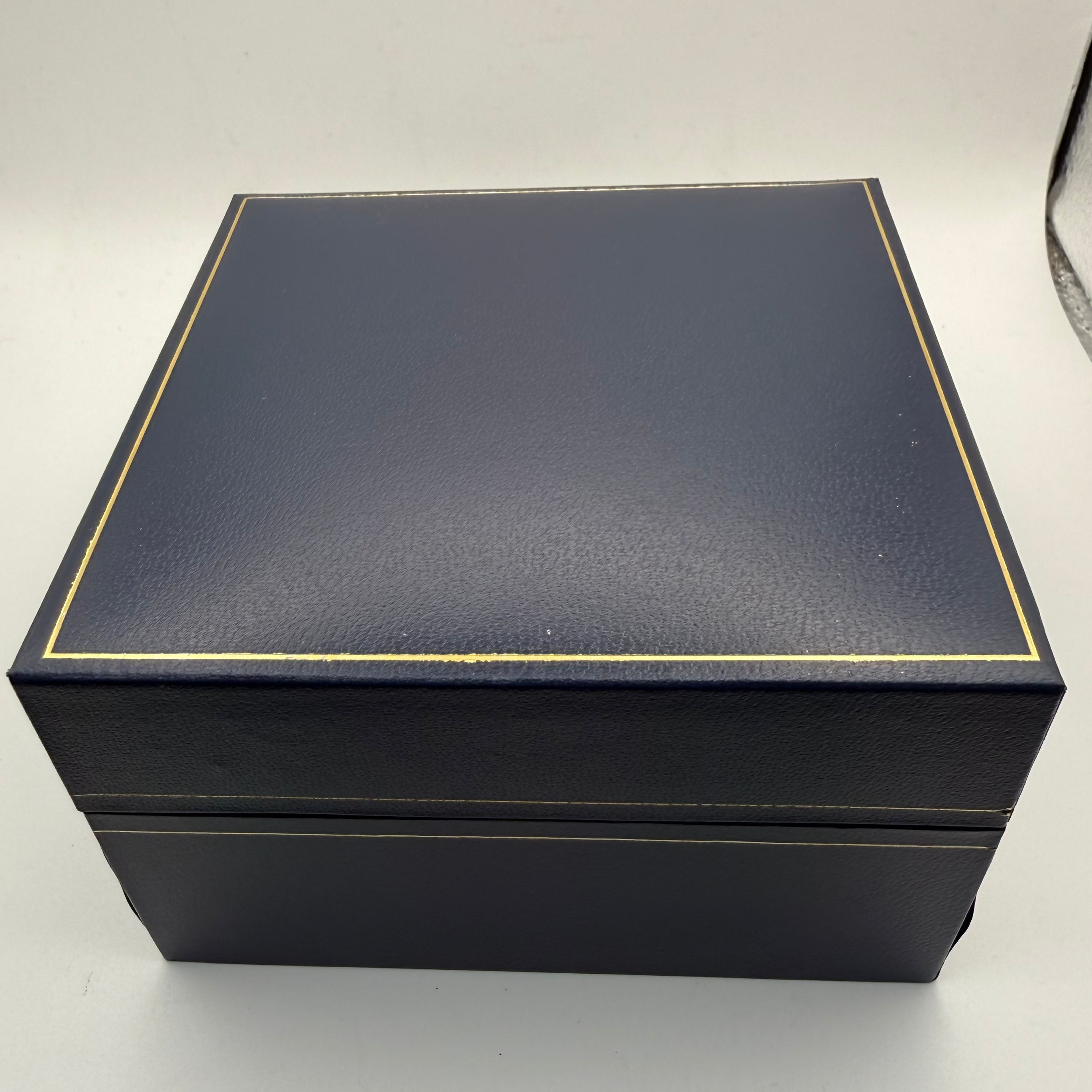 Accurist Vintage Automatic 21 Jewels – Circa 1970 – Classic Gold Dress Watch- £109.99