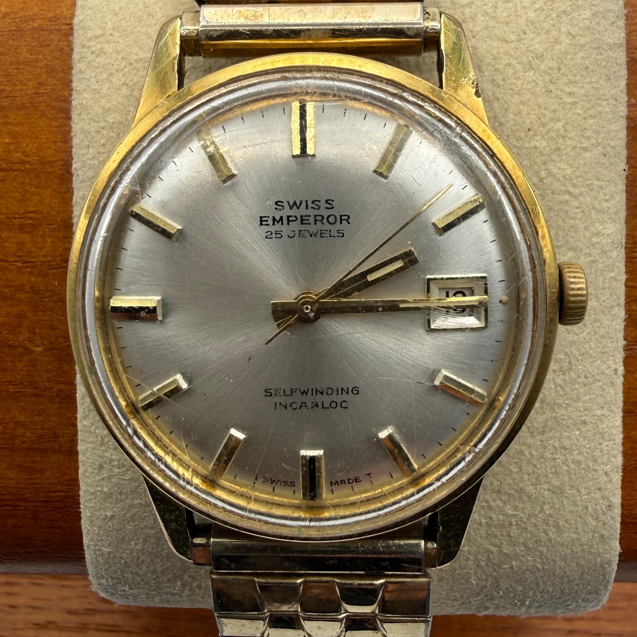 Swiss Emperor 25 Jewel Automatic Vintage Watch – Circa 1970s- £89.99