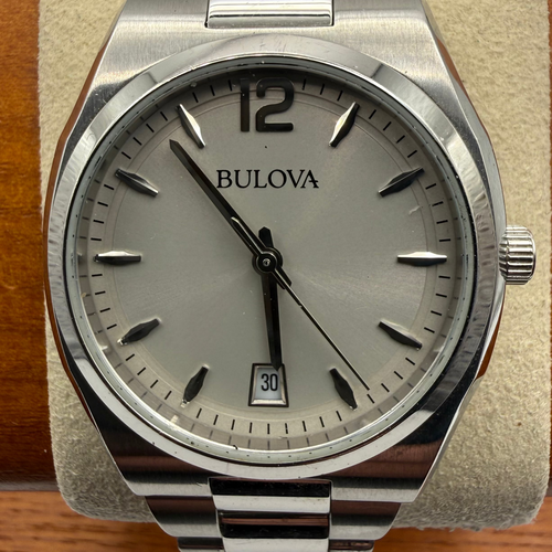 Bulova Classic Stainless Steel Date – Pre-Loved | Excellent Condition- £89.99