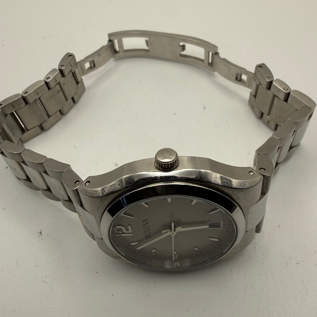 Bulova Classic Stainless Steel Date – Pre-Loved | Excellent Condition- £89.99