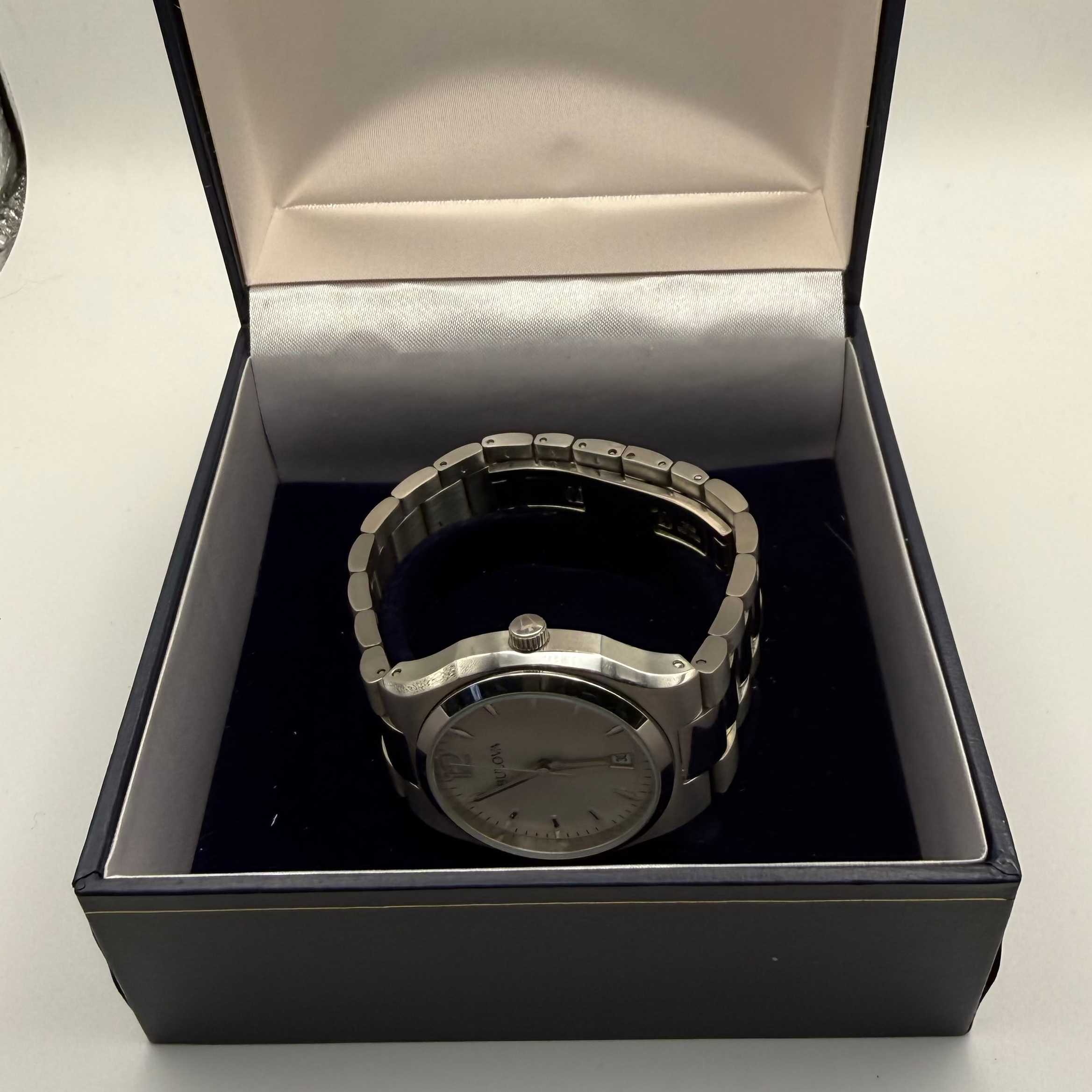 Bulova Classic Stainless Steel Date – Pre-Loved | Excellent Condition- £89.99