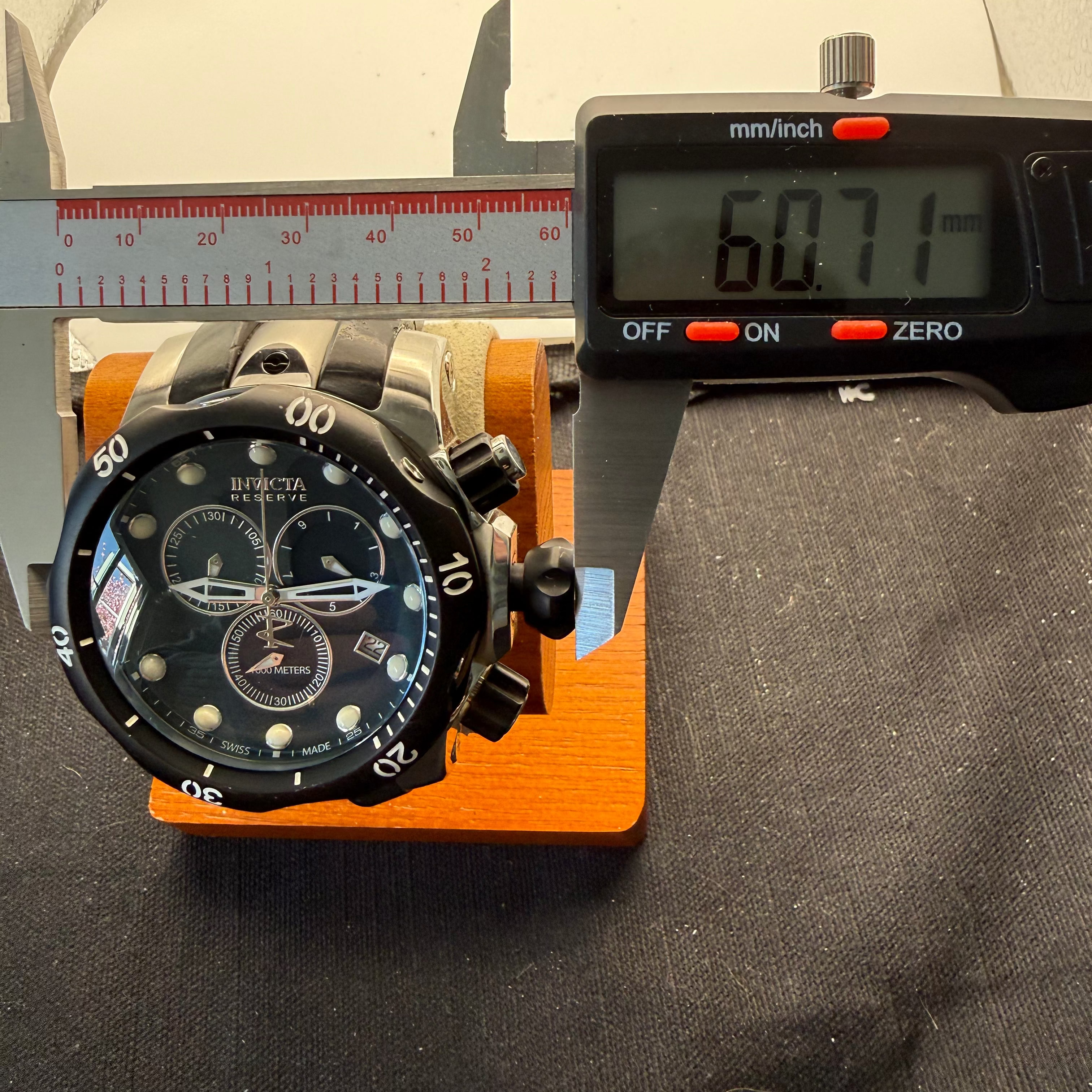 Invicta Reserve Venom Chronograph Model 5732 – Full Set 60mm Oversize Beast- £179.99