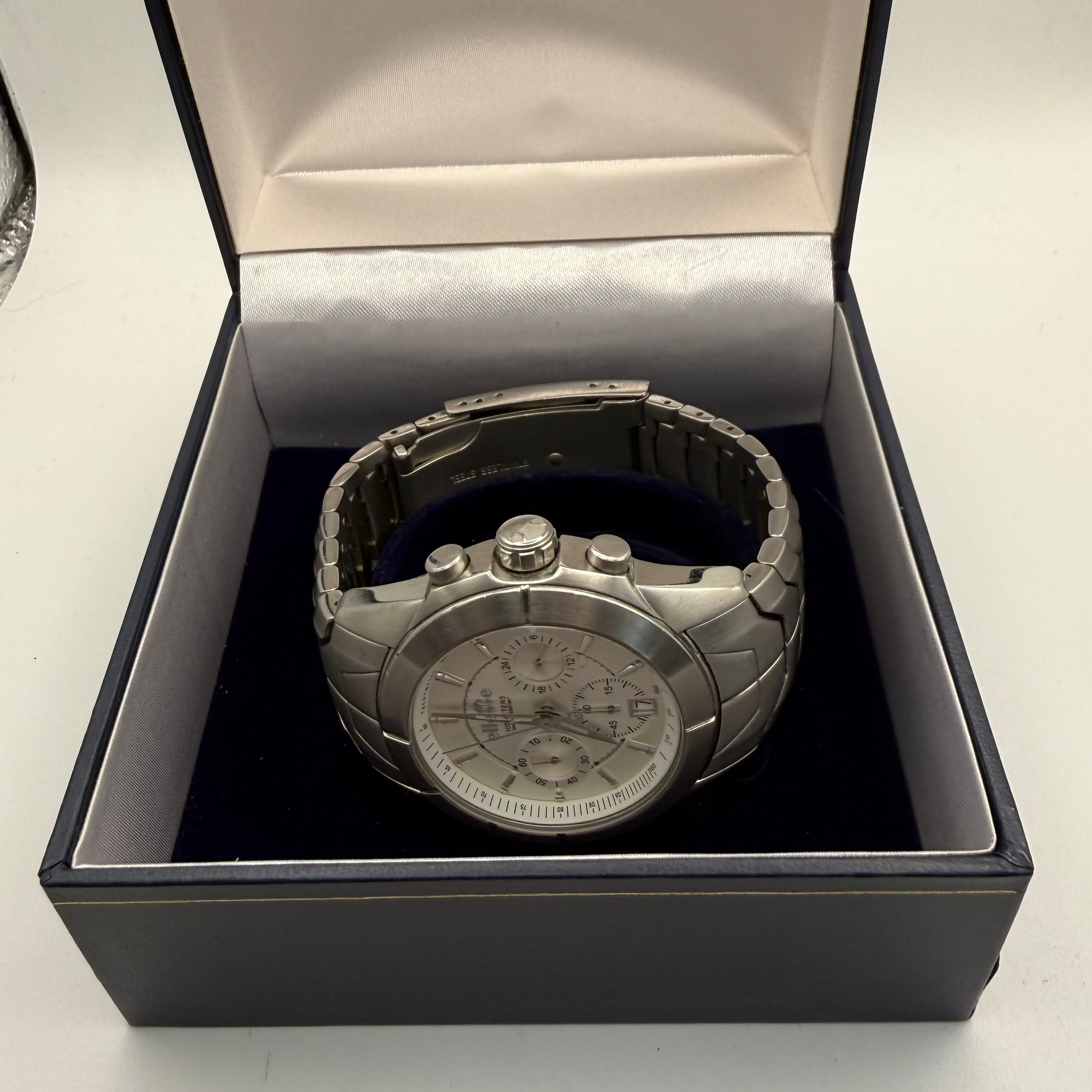 Ellesse Chronograph Stainless Steel Watch – 100M – Sport Luxury Look- £49.99