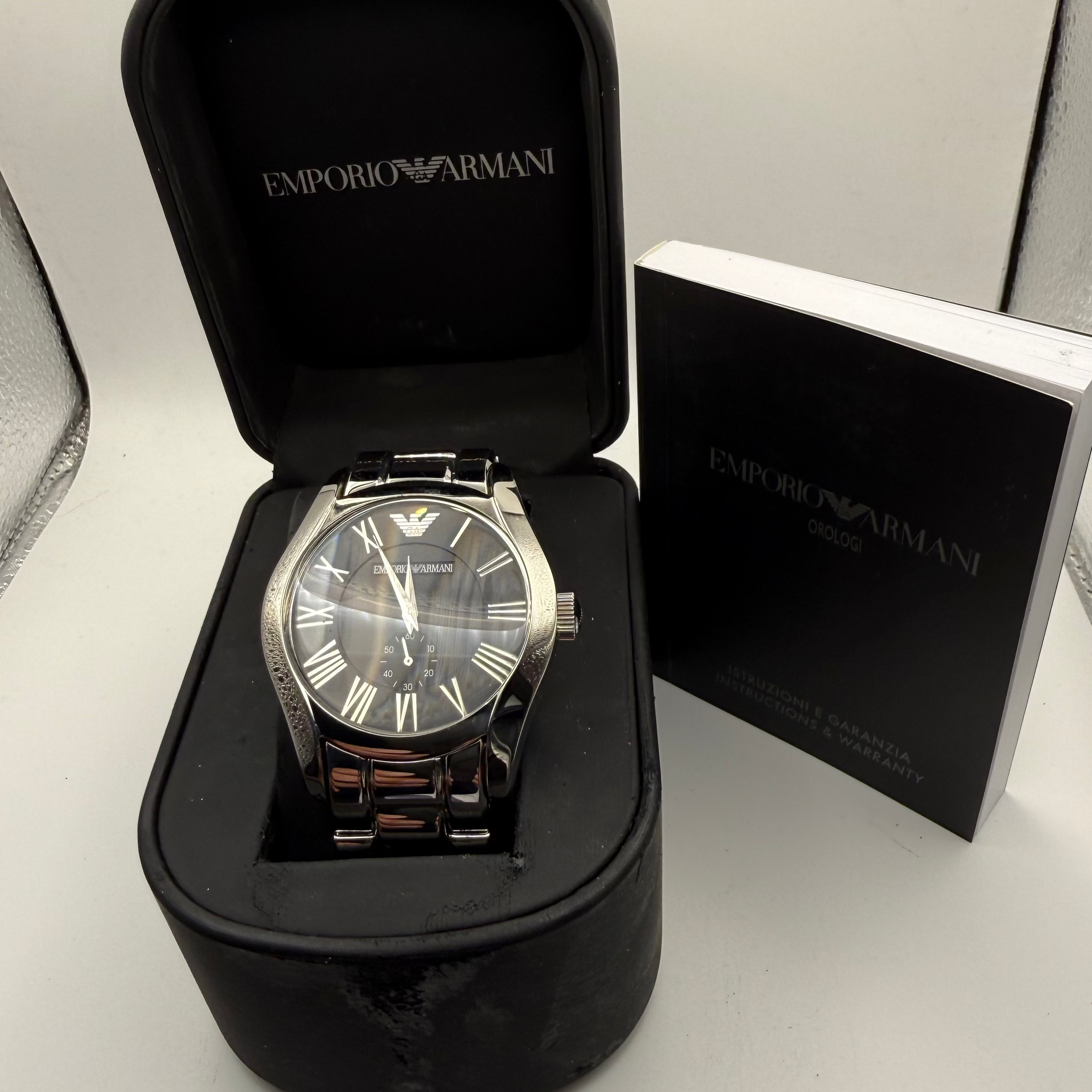 Emporio Armani AR-0680 Black Dial Stainless Steel Watch Full Set- £79.99