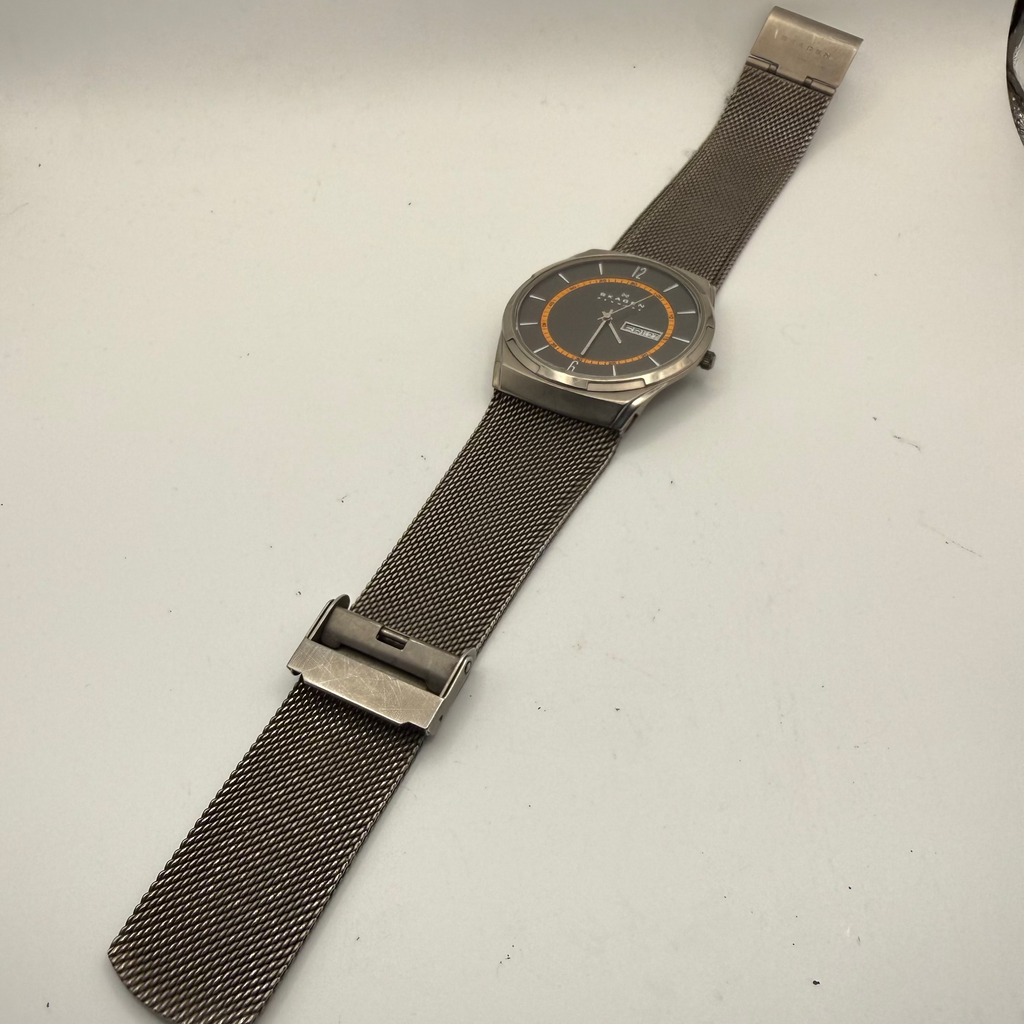 Skagen Denmark Titanium SKW6007 Men's Day-Date Watch – Full Set Boxed- £89.95