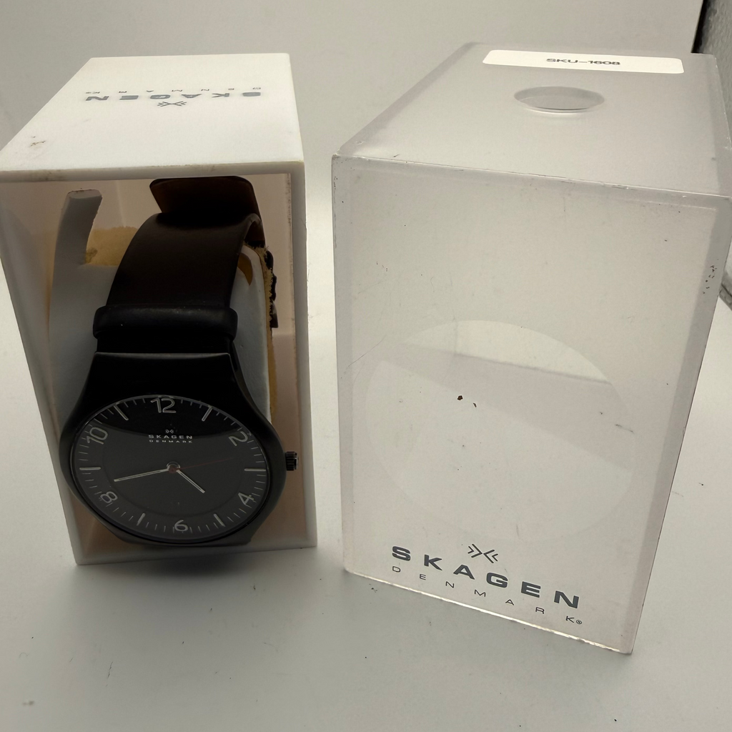 Skagen Denmark SKW6113 Black Minimalist Designer Watch- £49.99