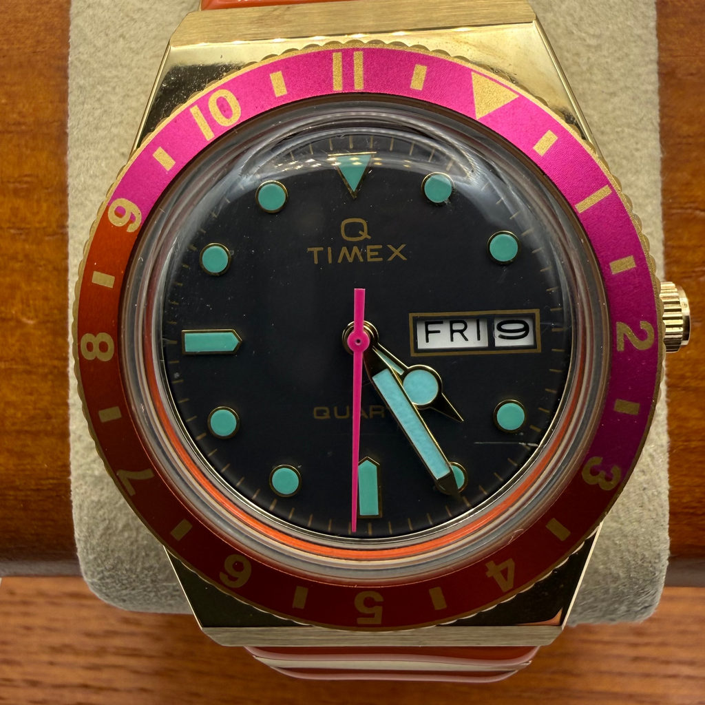 Timex Q Reissue Rainbow Bezel Day-Date Quartz Watch – Excellent Condition- £109.99