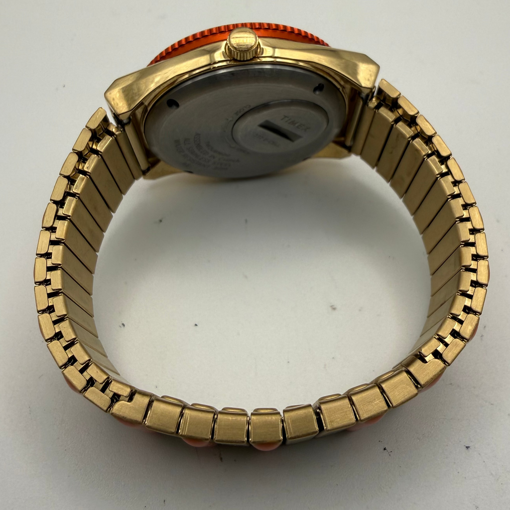 Timex Q Reissue Rainbow Bezel Day-Date Quartz Watch – Excellent Condition- £109.99