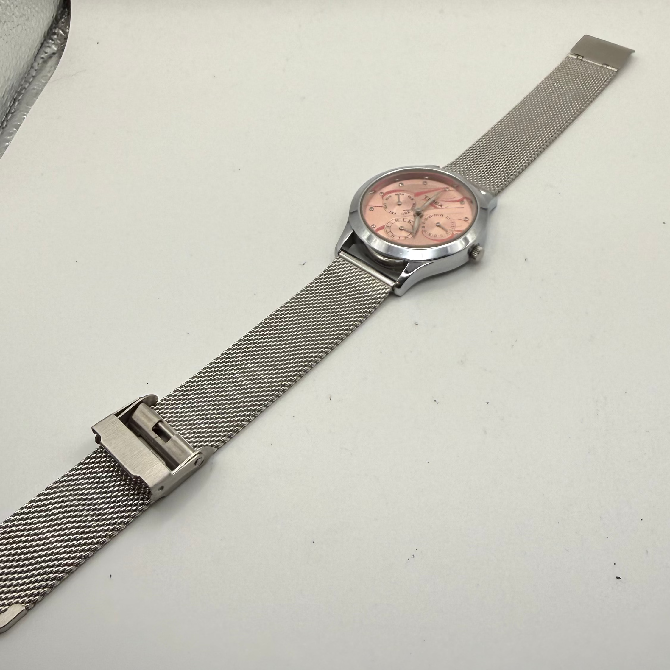 Timex TW2R64400 Ladies Multifunction Pink Crystal Dial Mesh Bracelet Watch- £34.99