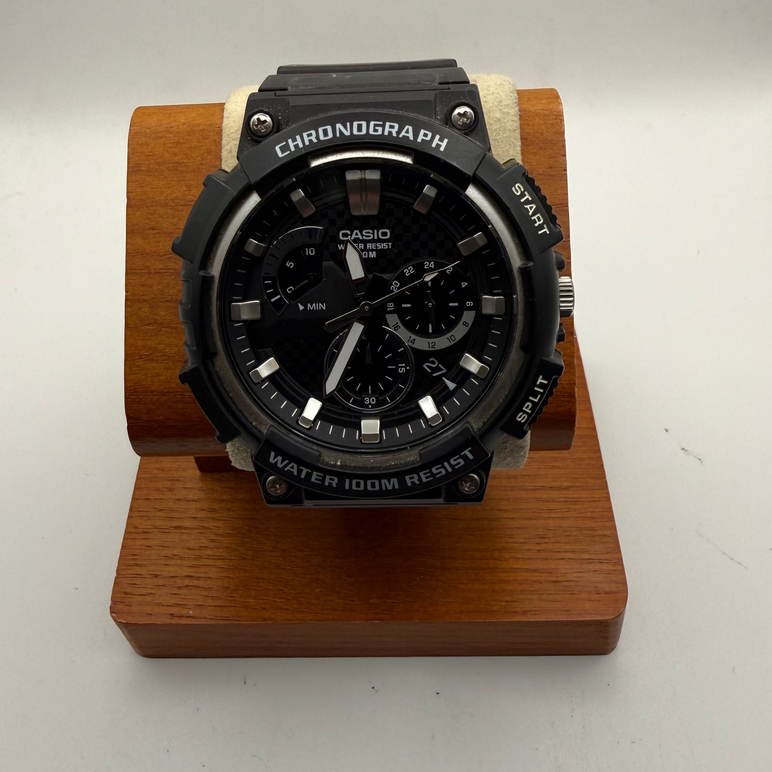 Casio MCW-200H Chronograph Men’s Watch Black Dial Resin Strap – Boxed- £39.99