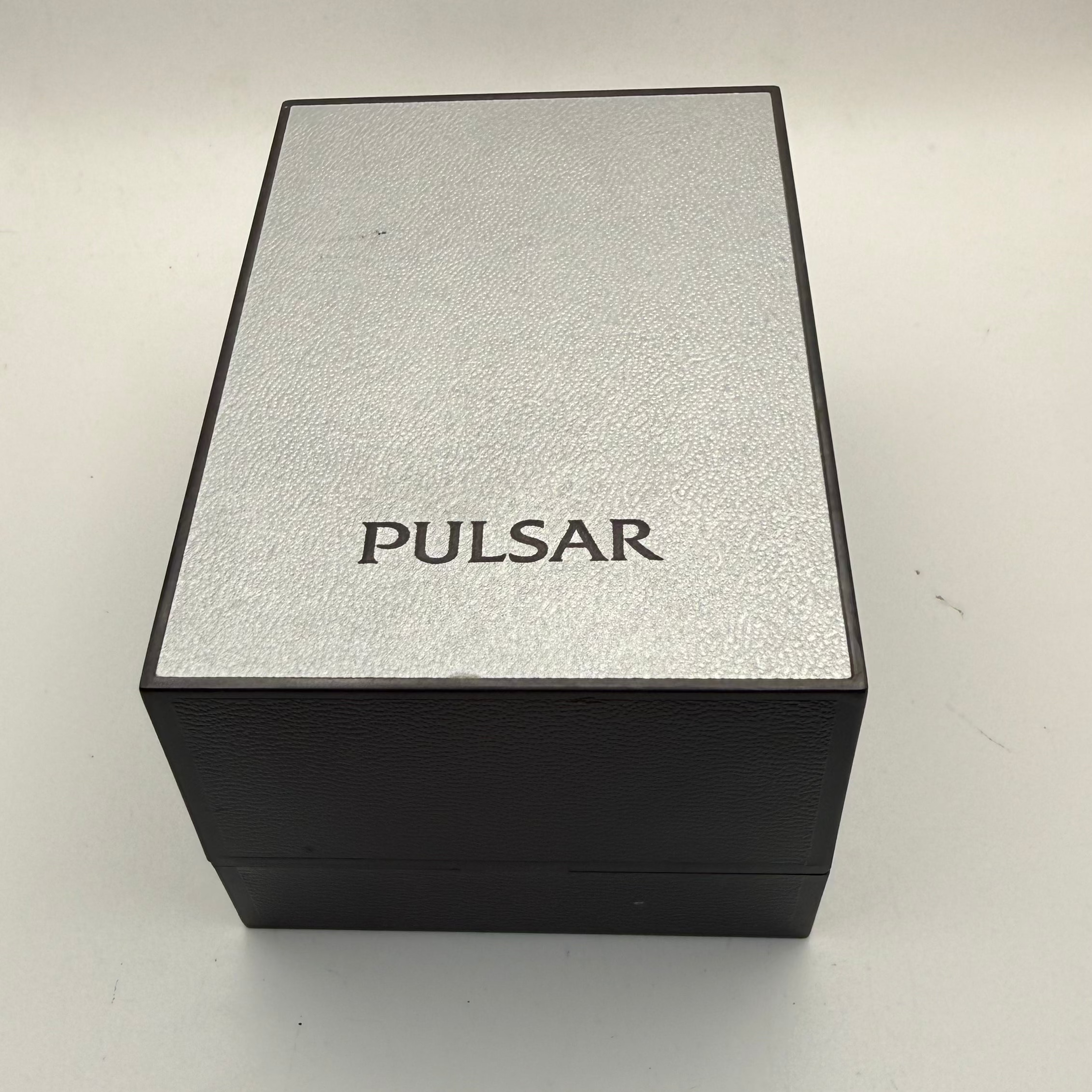 Ladies Pulsar Quartz Dress Watch Y482-0980 Gold Tone Brown Strap Boxed- £29.99