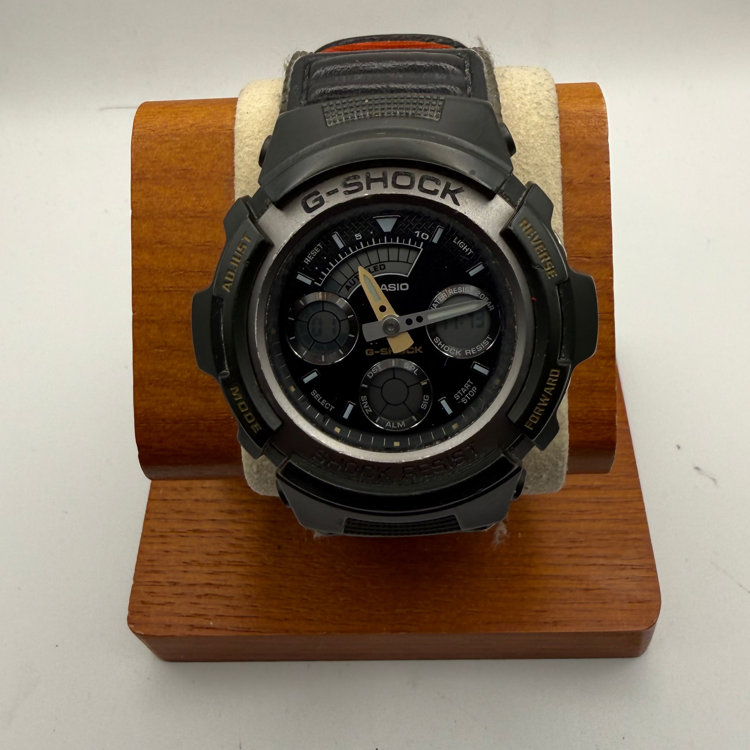Casio G-Shock Ana-Digi Black – Heavy Duty Classic | Boxed- £59.99