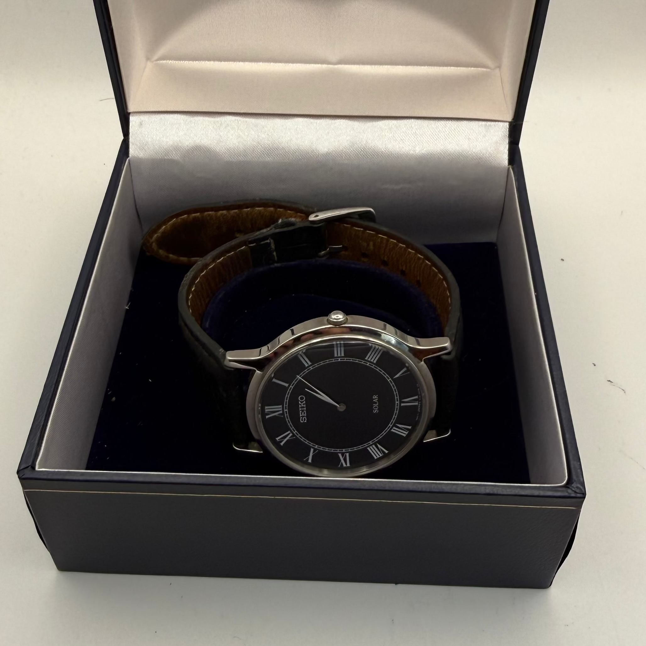 Seiko Solar V115-0BE0 Blue Dial Roman Numeral Dress Watch c. January 2019- £79.99