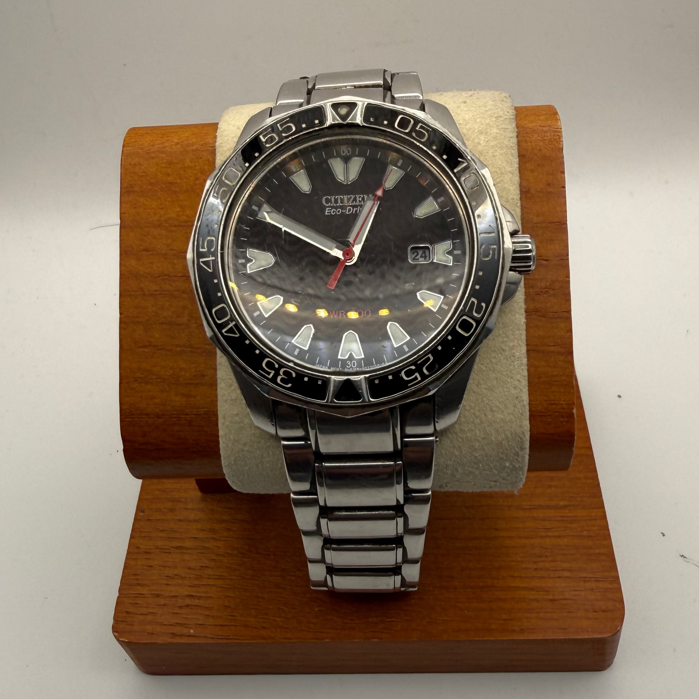 Citizen Eco-Drive WR300 Diver Style Watch – Black Wave Dial – 44.5mm- £94.99
