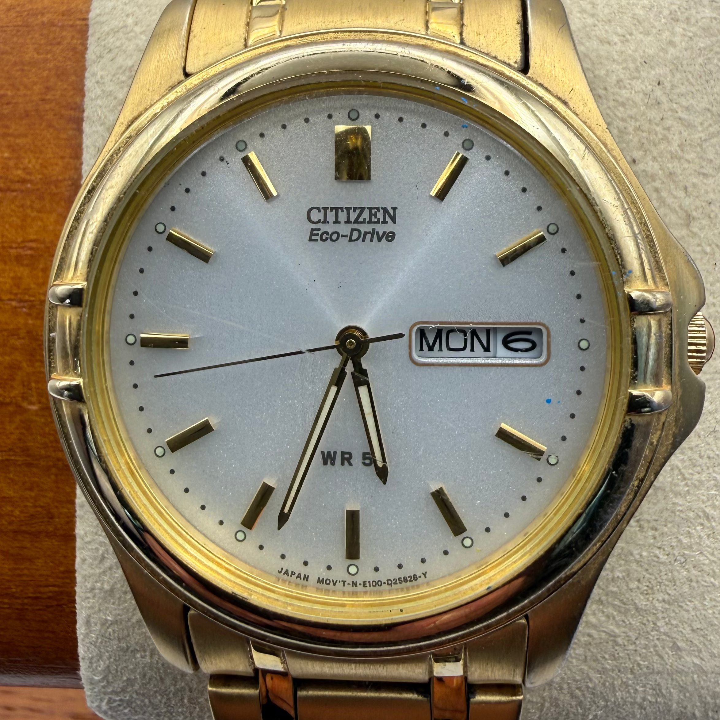 Citizen Eco-Drive Day-Date E100 Gold Tone Bracelet Watch- £99.99