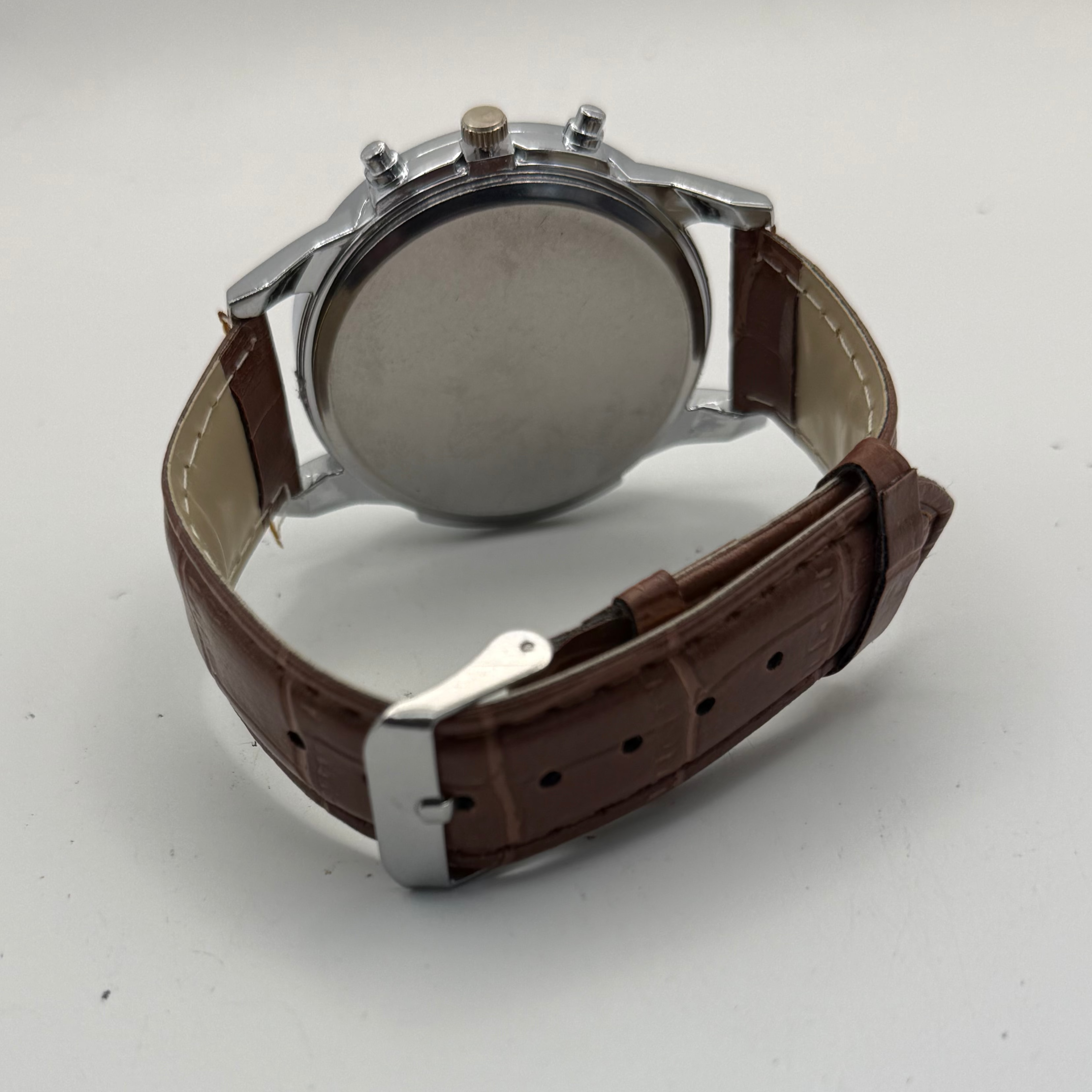 Geneva PRC 200 Style Chronograph Watch – White Dial | Brown Leather Strap |- £12.50