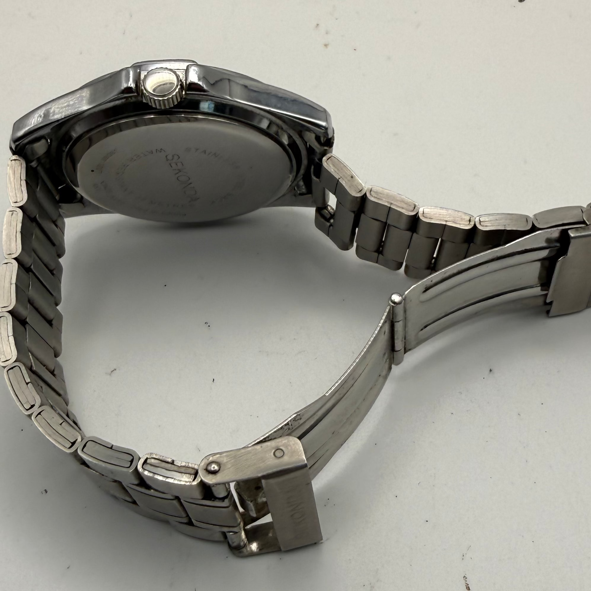 Sekonda Stainless Steel Date Watch – Black Dial – 20cm Bracelet- £24.99