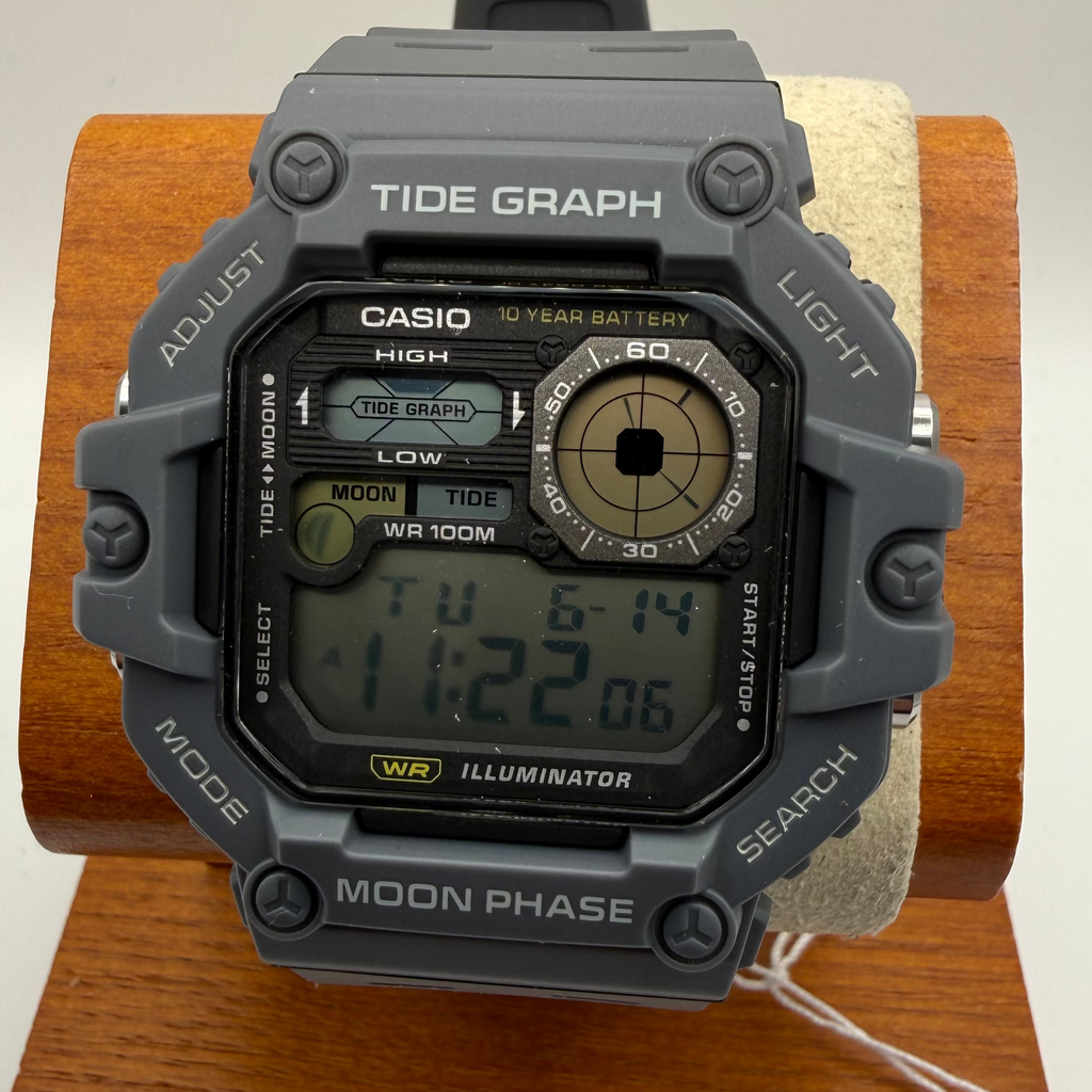Casio WS-1700H Tide Graph Moon Phase Digital Watch Full Set As New- £40.00