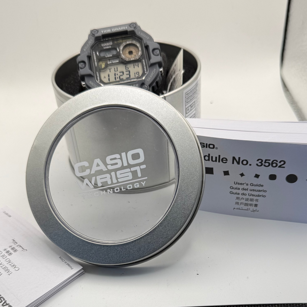 Casio WS-1700H Tide Graph Moon Phase Digital Watch Full Set As New- £40.00