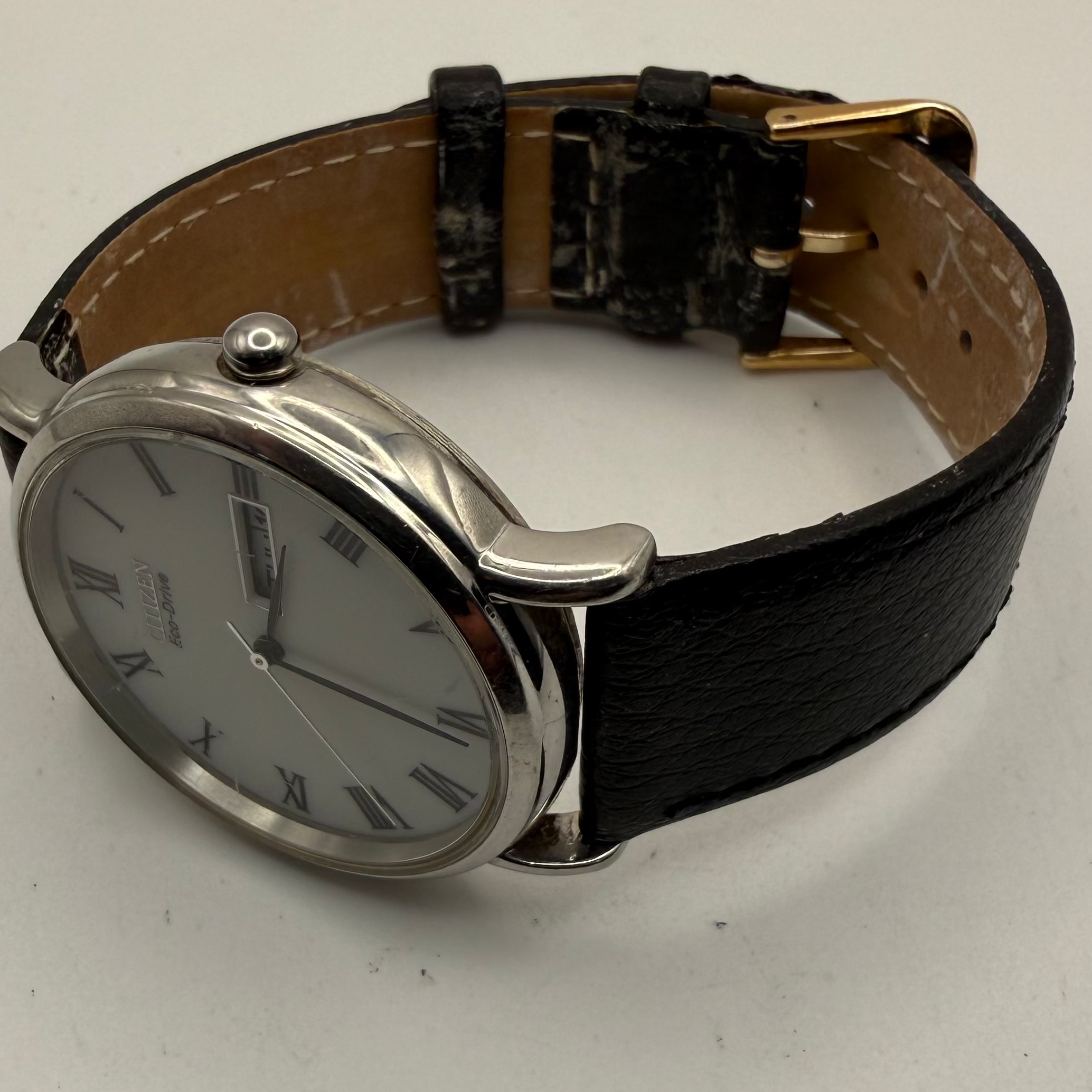 Citizen Eco-Drive Day-Date White Dial Roman Numeral Watch E101-S015870- £70.00