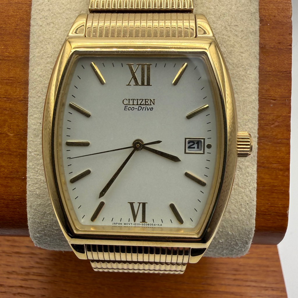 Citizen Eco-Drive E111-S038354 Gold Tone Tonneau Date Watch- £90.00