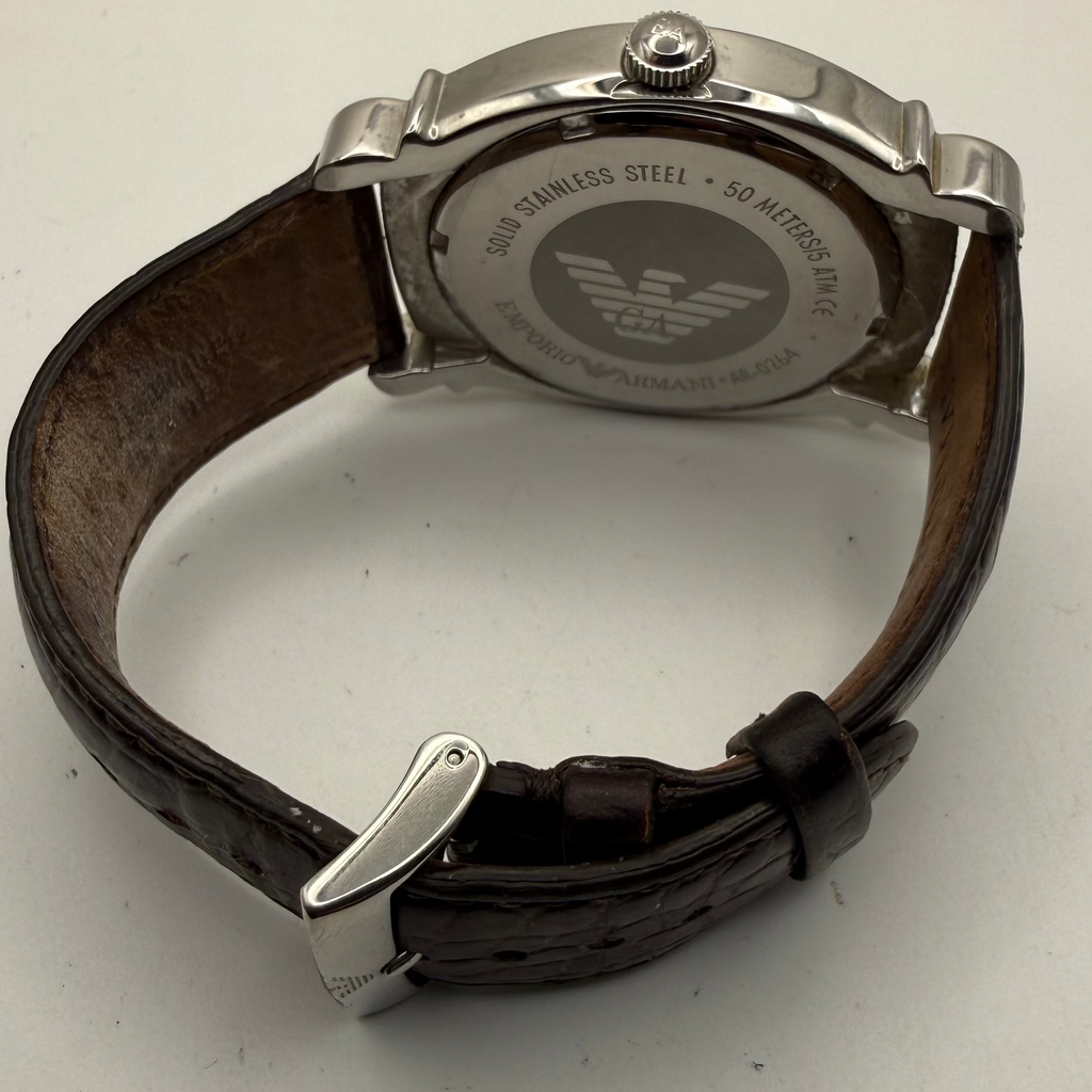 Emporio Armani AR-0747 Men’s Dress Watch Champagne Dial Brown Leather Strap Full Set- £45.00