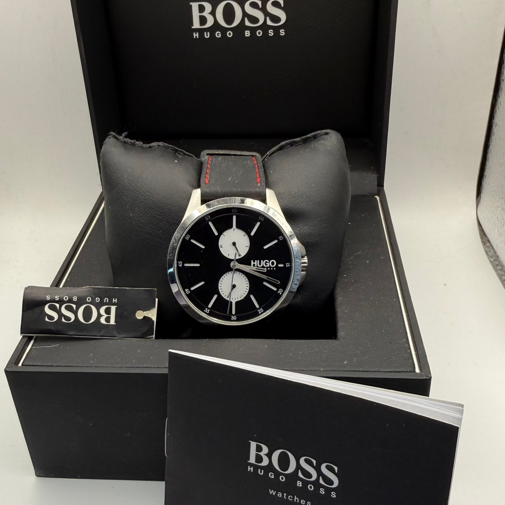 Hugo Boss 1530115 Men’s Black Dial Dual Subdial Strap Watch Full Set- £45.00
