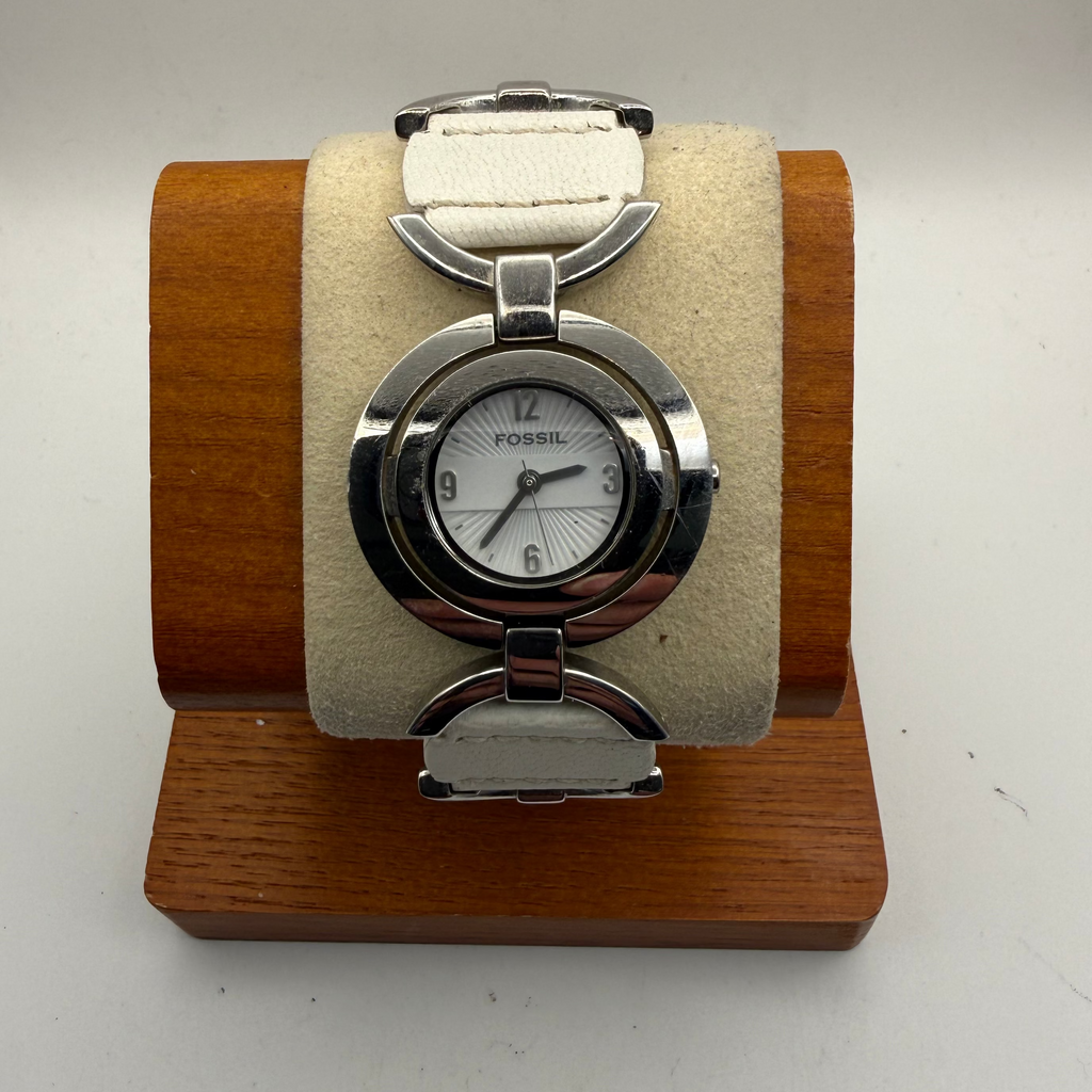 Fossil Ladies Bracelet Watch ES1977 White Dial – Pre Loved Elegant Dress Watch- £30.00