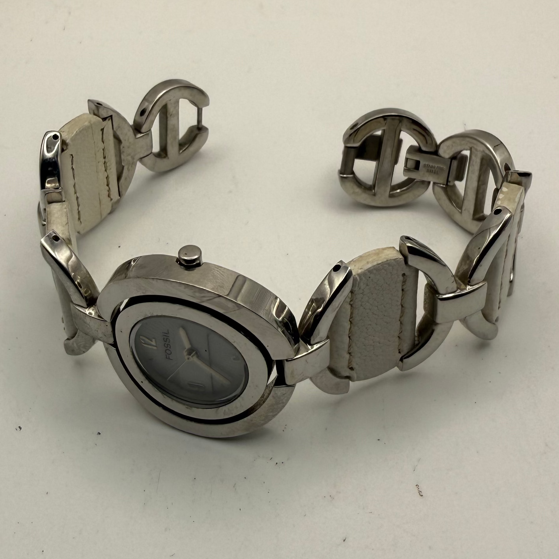 Fossil Ladies Bracelet Watch ES1977 White Dial – Pre Loved Elegant Dress Watch- £30.00