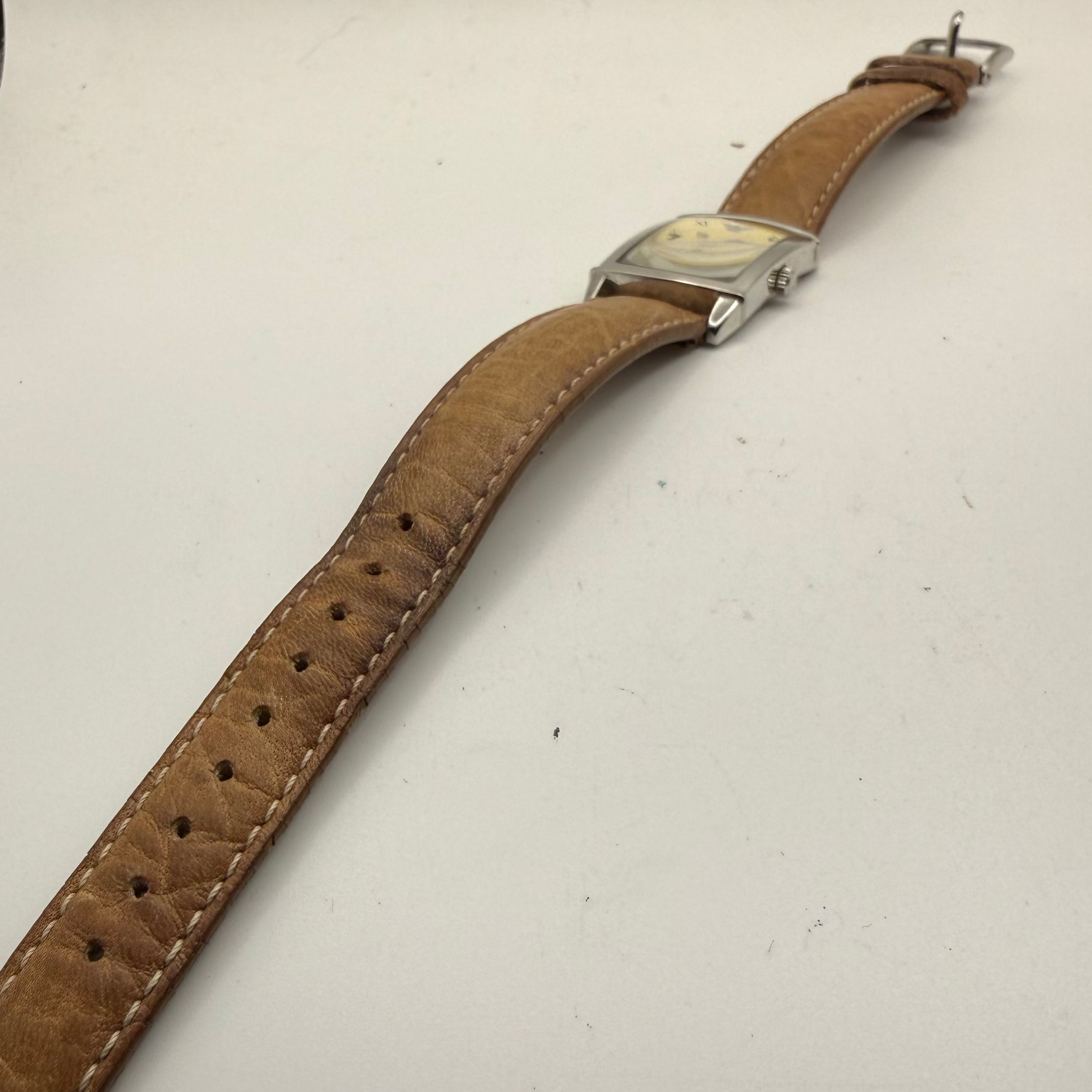 Emporio Armani AR-0236 Rectangular Cream Dial Leather Strap Watch – Pre-Loved- £30.00