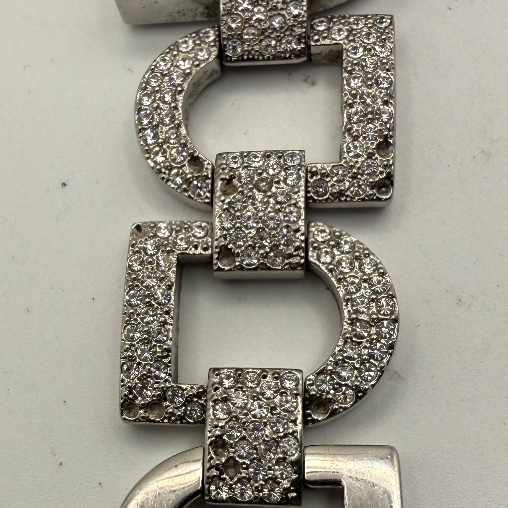 DKNY Ladies Crystal Set Bracelet Watch – Silver Dial – 15.5cm Bracelet – Pre-Owned Sparkle Piece- £