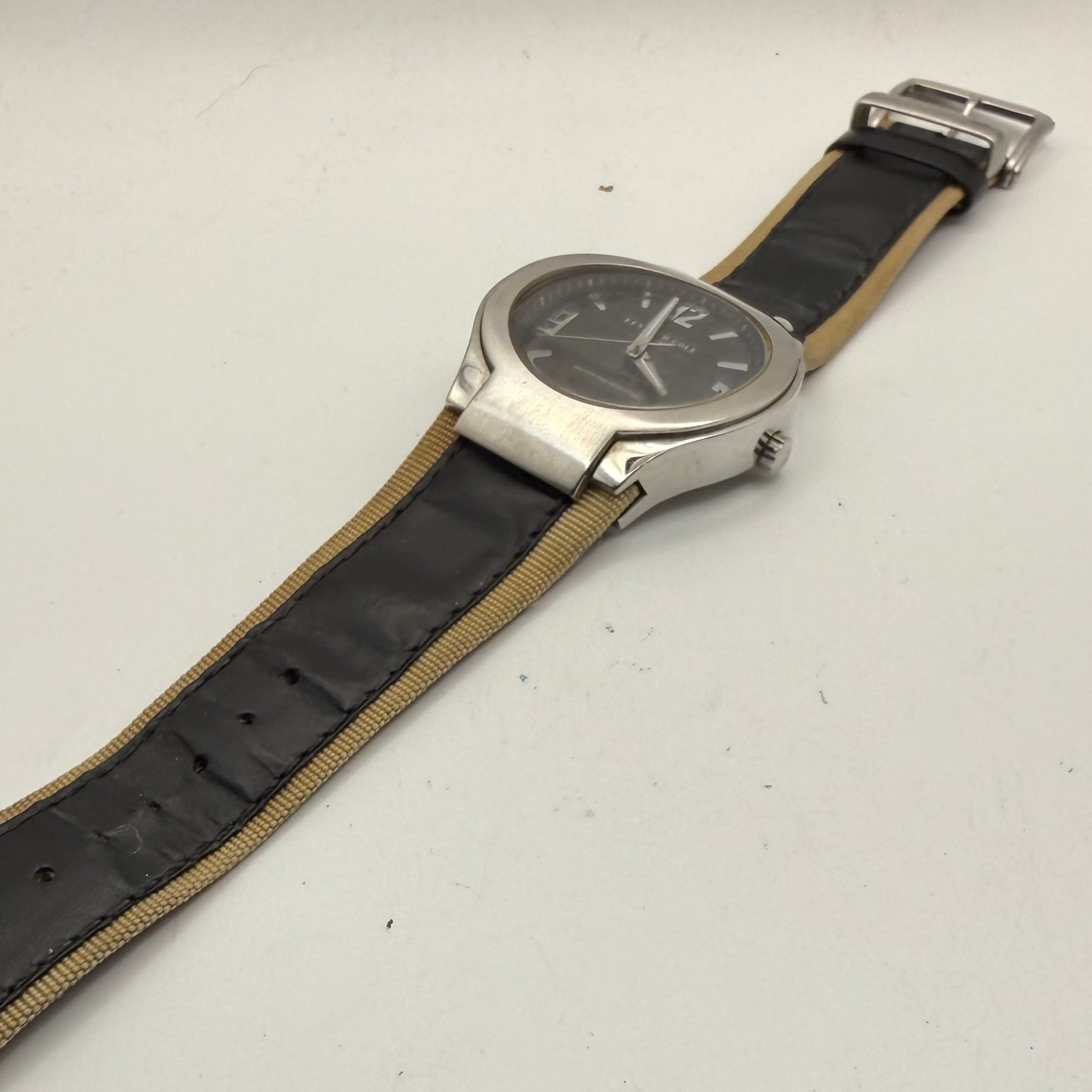 Kenneth Cole New York KC1268 Men’s Watch – Black Dial | Date | Stainless Steel Case- £30.00