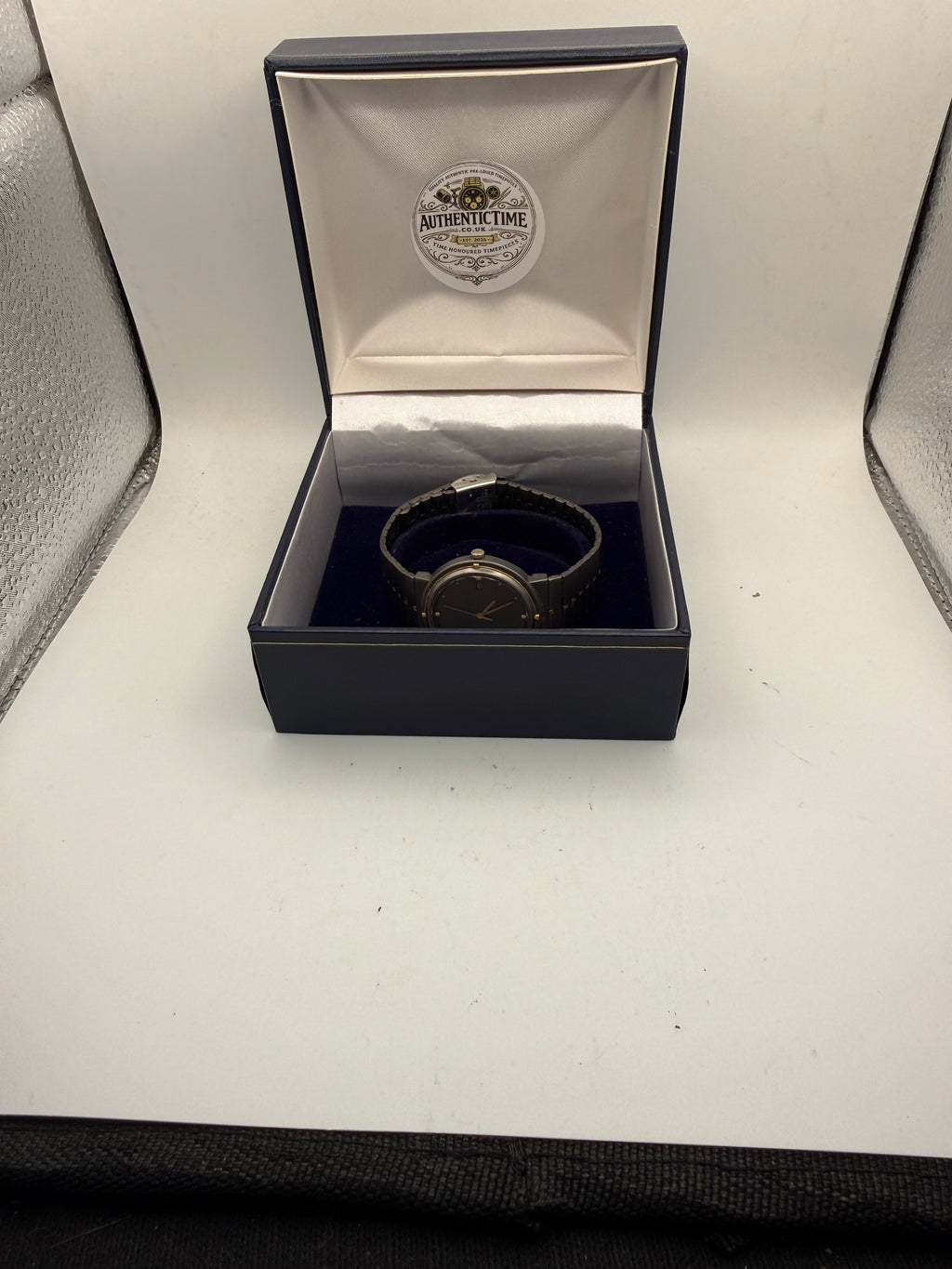 Seiko Quartz 7432-0040 Vintage Black & Gold Patina Watch- £35.00